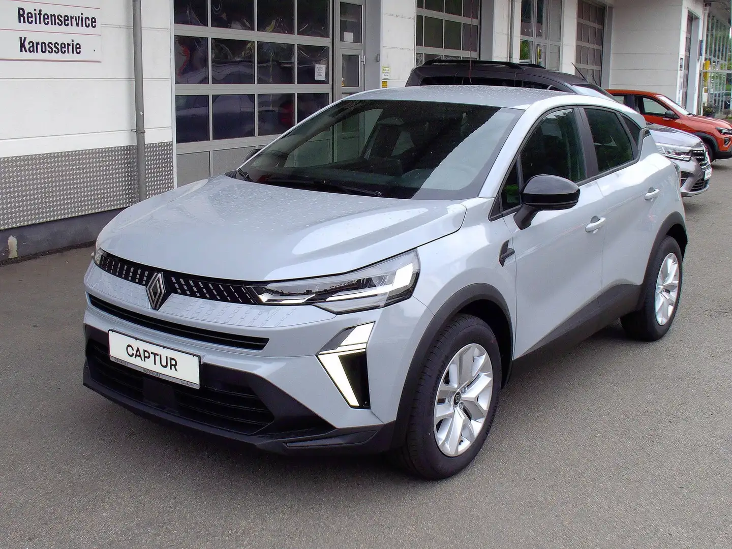 Renault Captur Evolution TCe 90 Grau - 1
