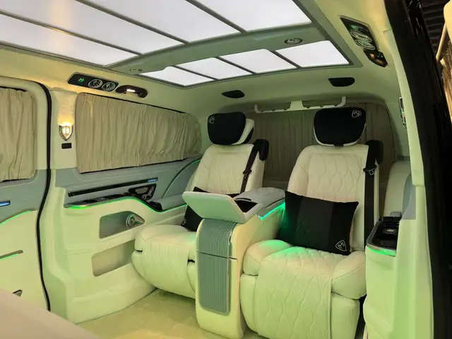 Mercedes-Benz V 300 V.I.P with TV & Luxury Seats 2026 Benzin