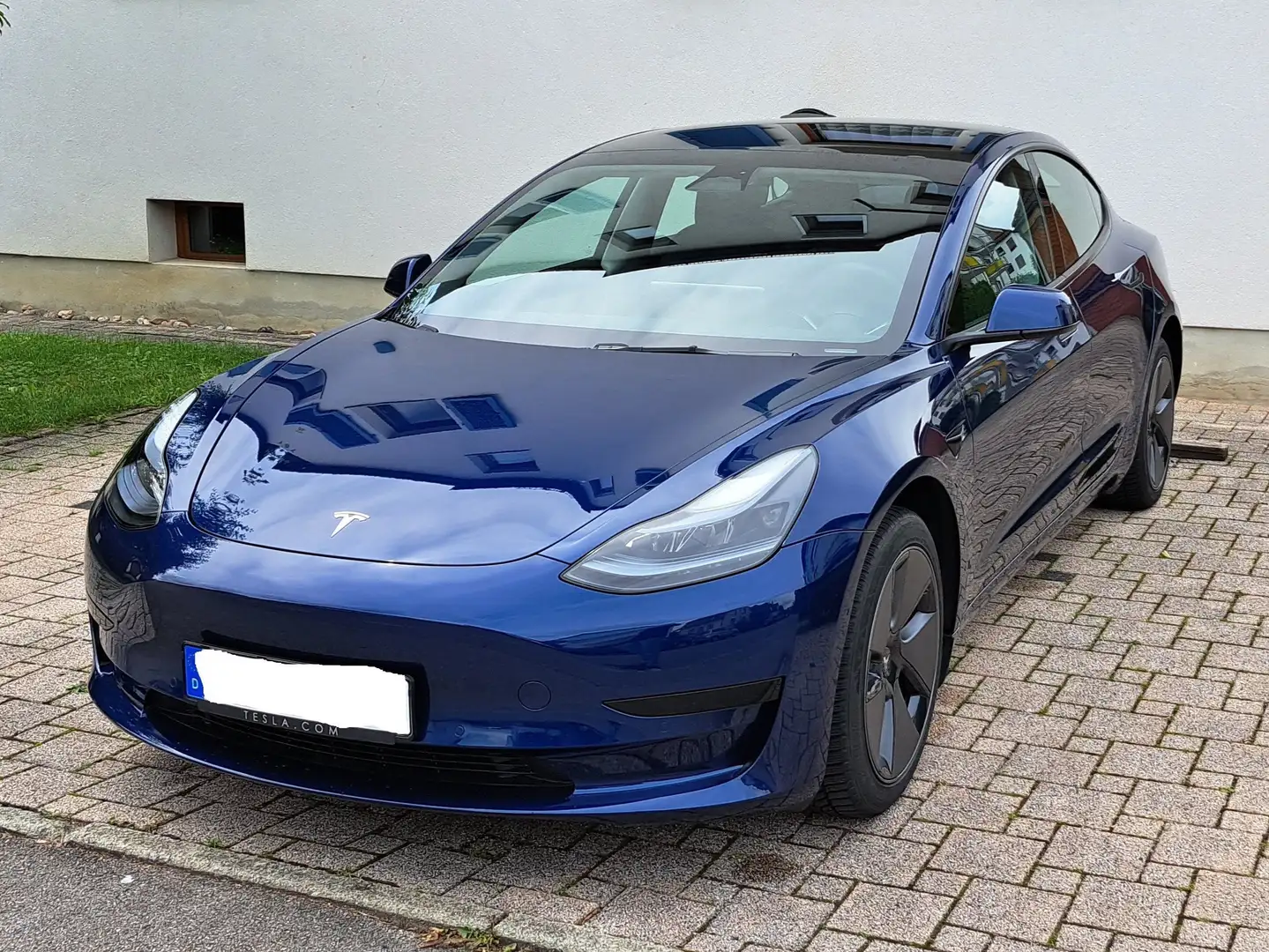 Tesla Model 3 Model 3 Standard Reichweite Plus Hinterradantrieb Blau - 1