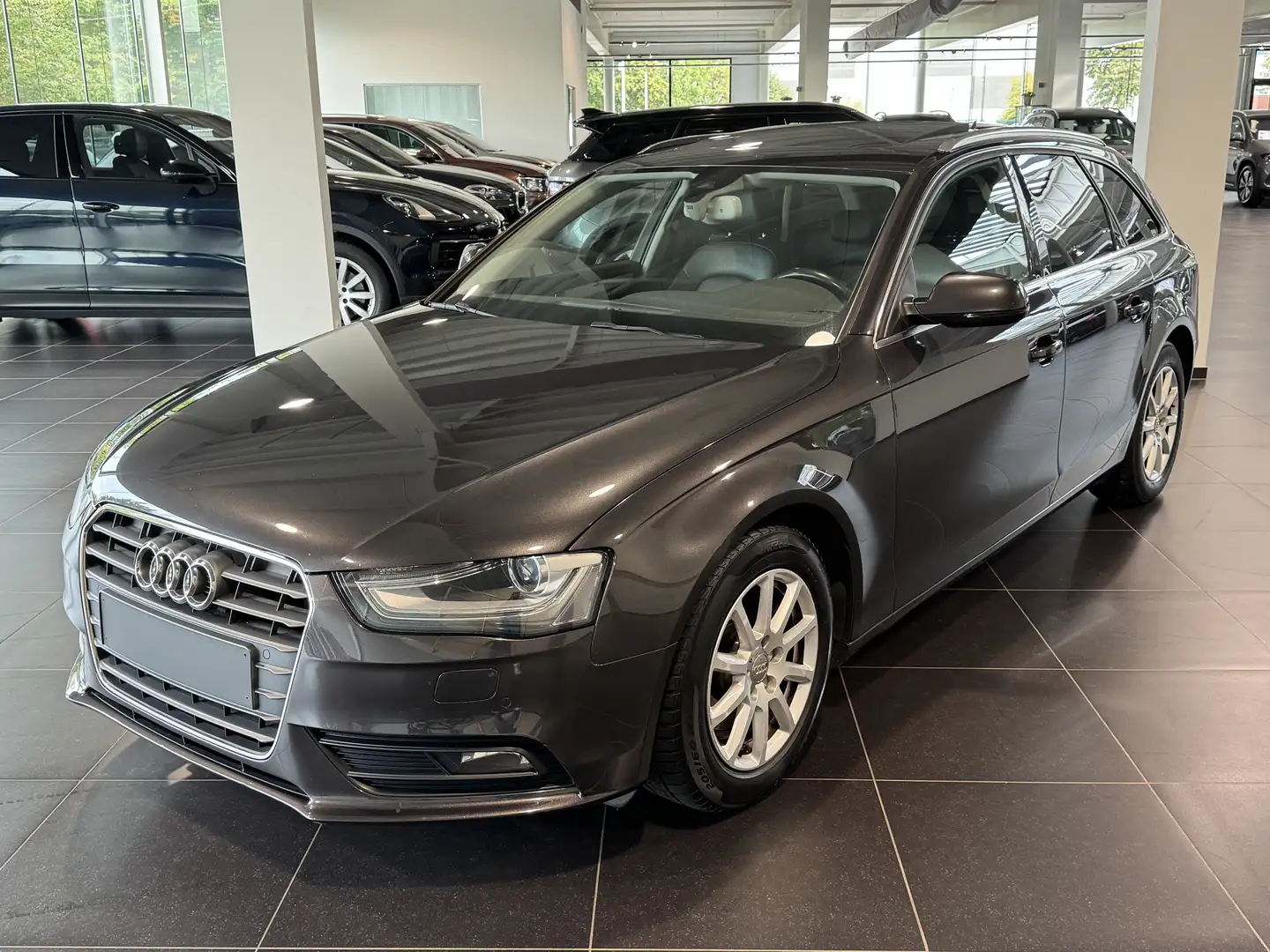 Audi A4 2.0 TDI Avant Panorama, Adaptive Cruise Control, K - 1