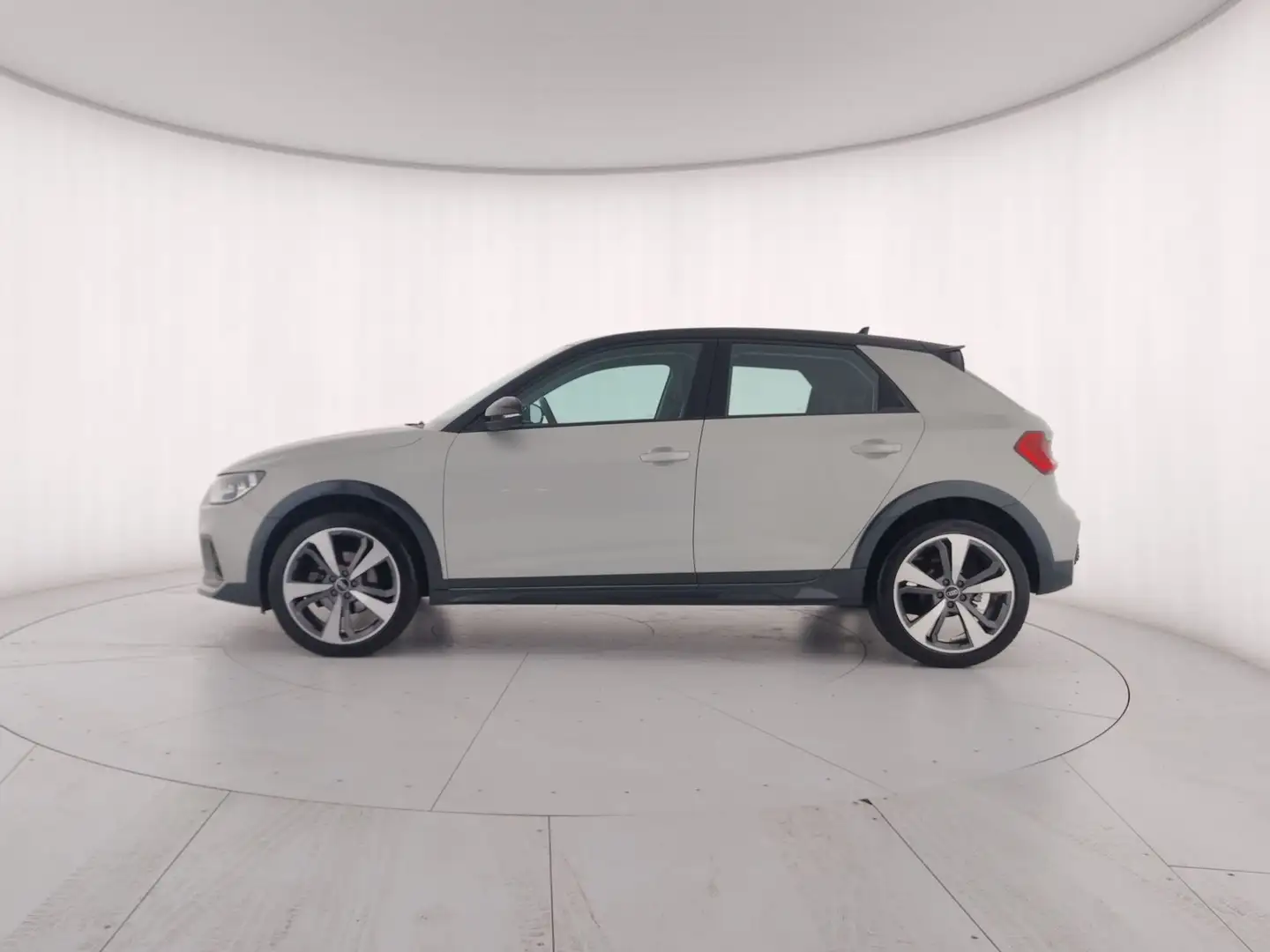 Audi A1 A1 allstreet 30 TFSI S tronic Admired Plateado - 2