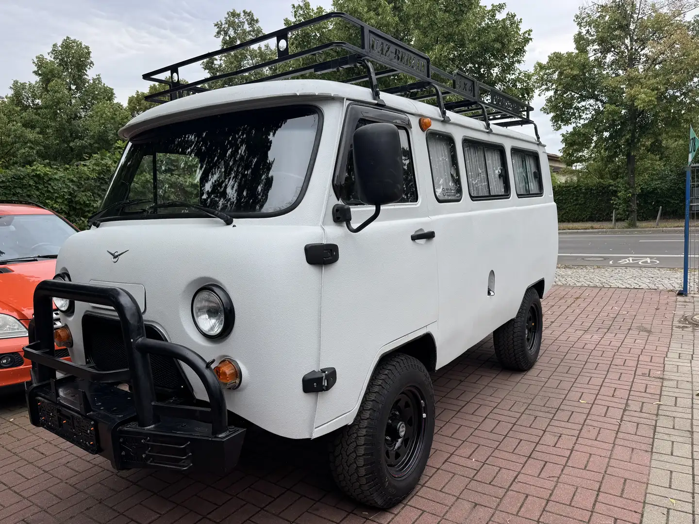 UAZ Buchanka 2,7 Euro6 DTemp 4x4 Allrad Offroad Deutsche Zullas Grau - 2