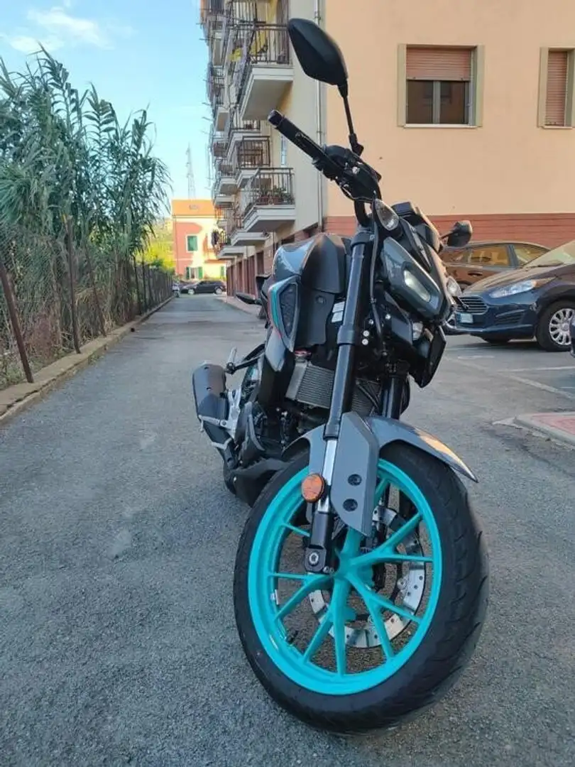 Yamaha MT-125 Grigio - 1