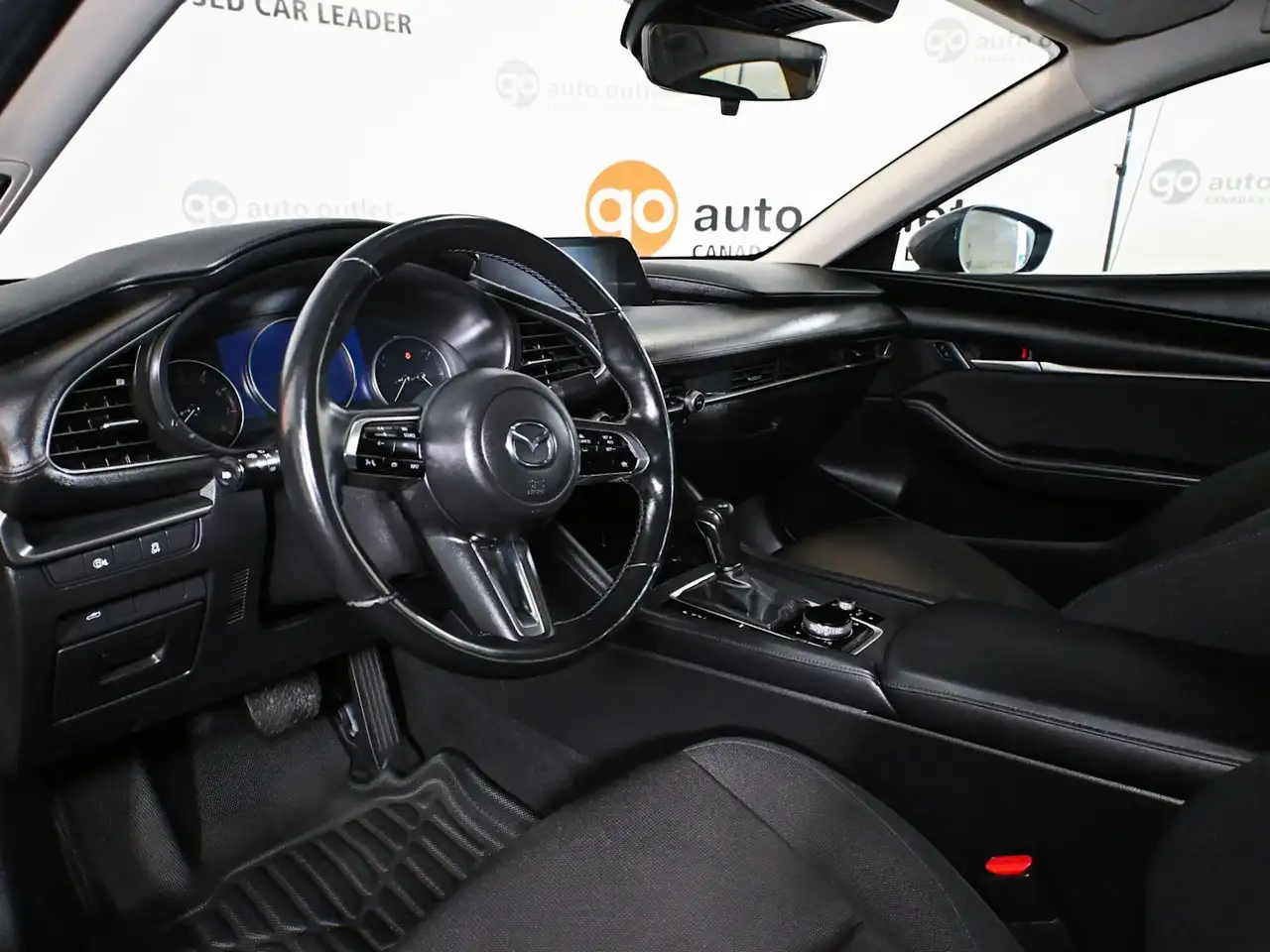 Mazda 3 снимка Mazda 3