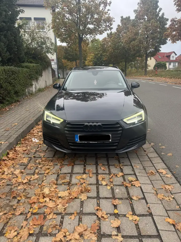 Audi A4 Avant 2.0 TDI S tronic — photo 1 of 15