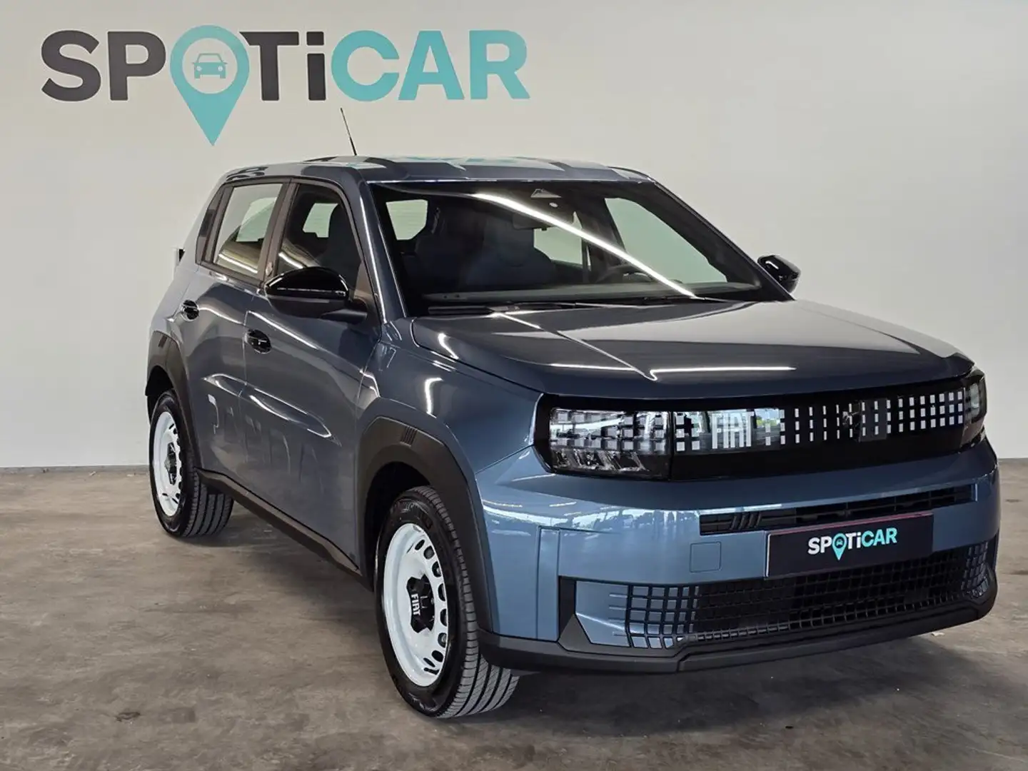 Fiat Grande Panda 44 kWh RED Bleu - 1
