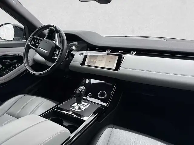 Land Rover Range Rover Evoque view 4