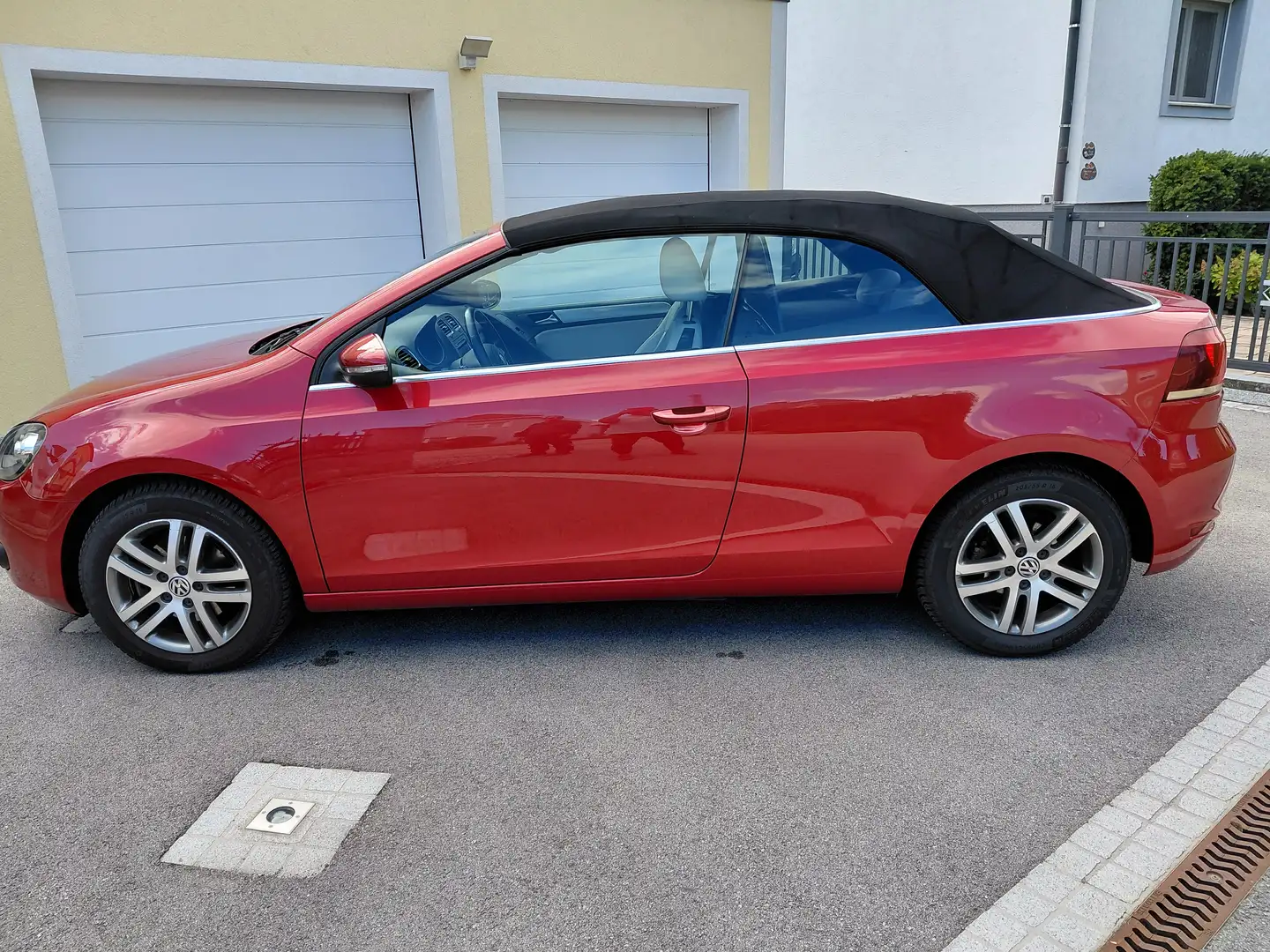 Volkswagen Golf Cabriolet Rot - 2