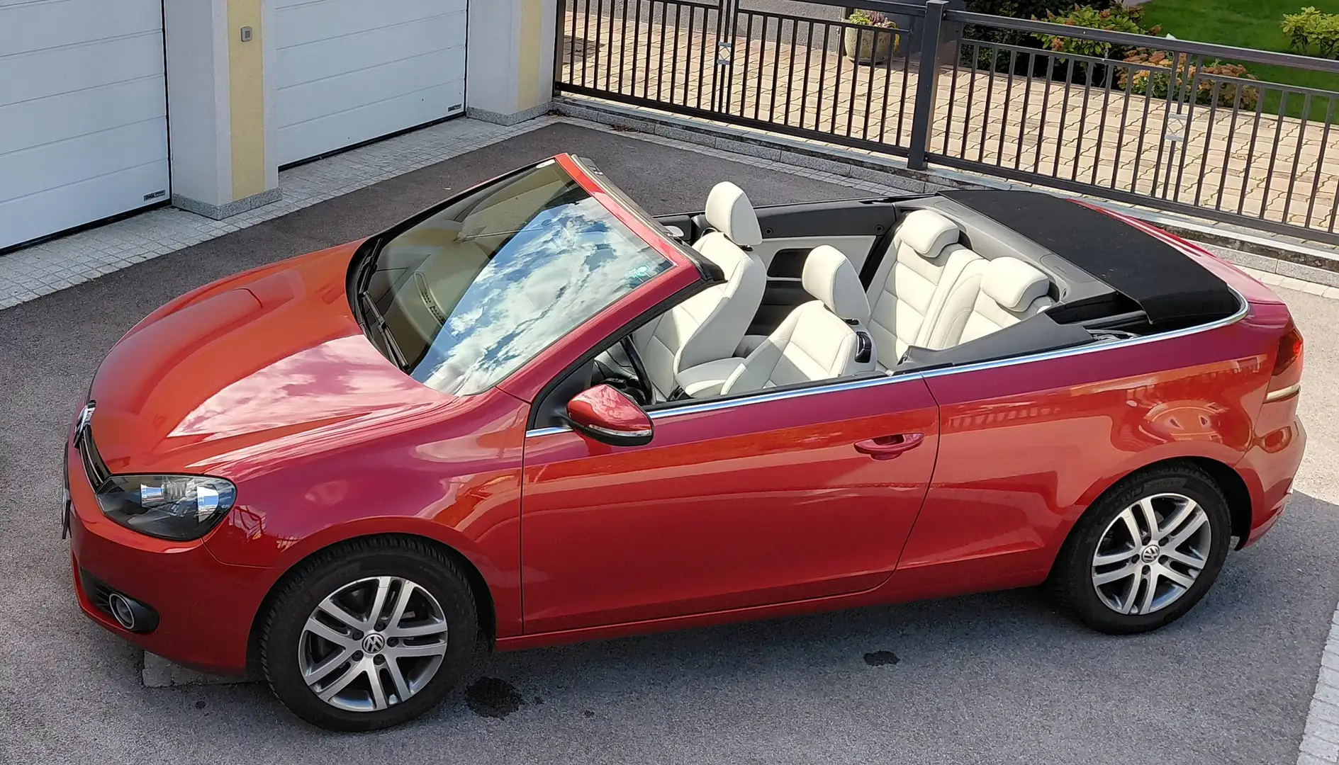 Volkswagen Golf Cabriolet Rot - 1