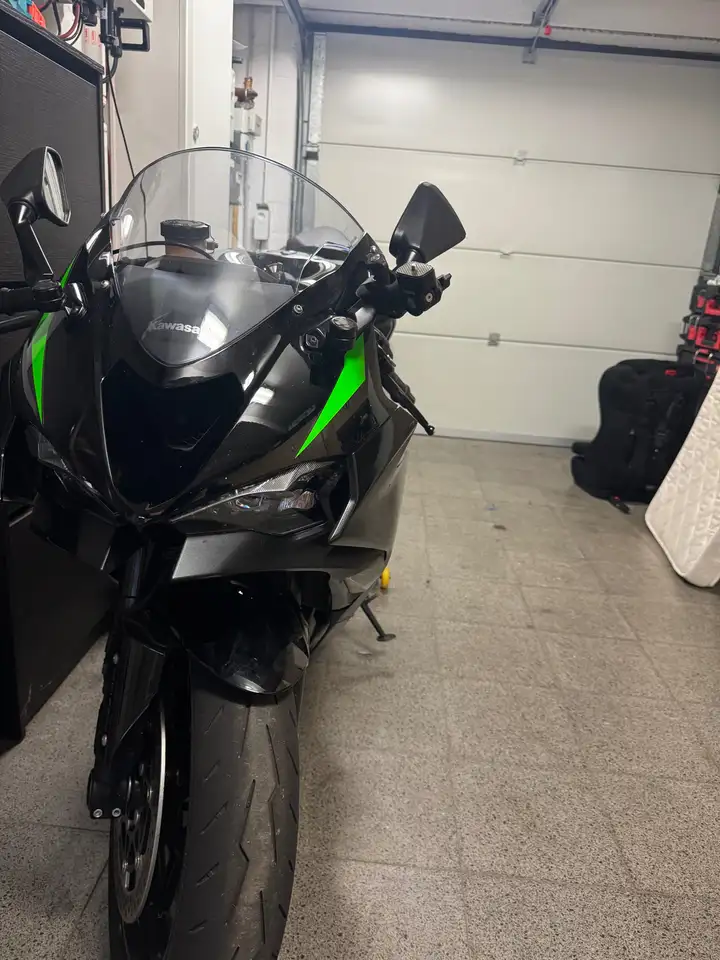 Kawasaki Ninja ZX-6R