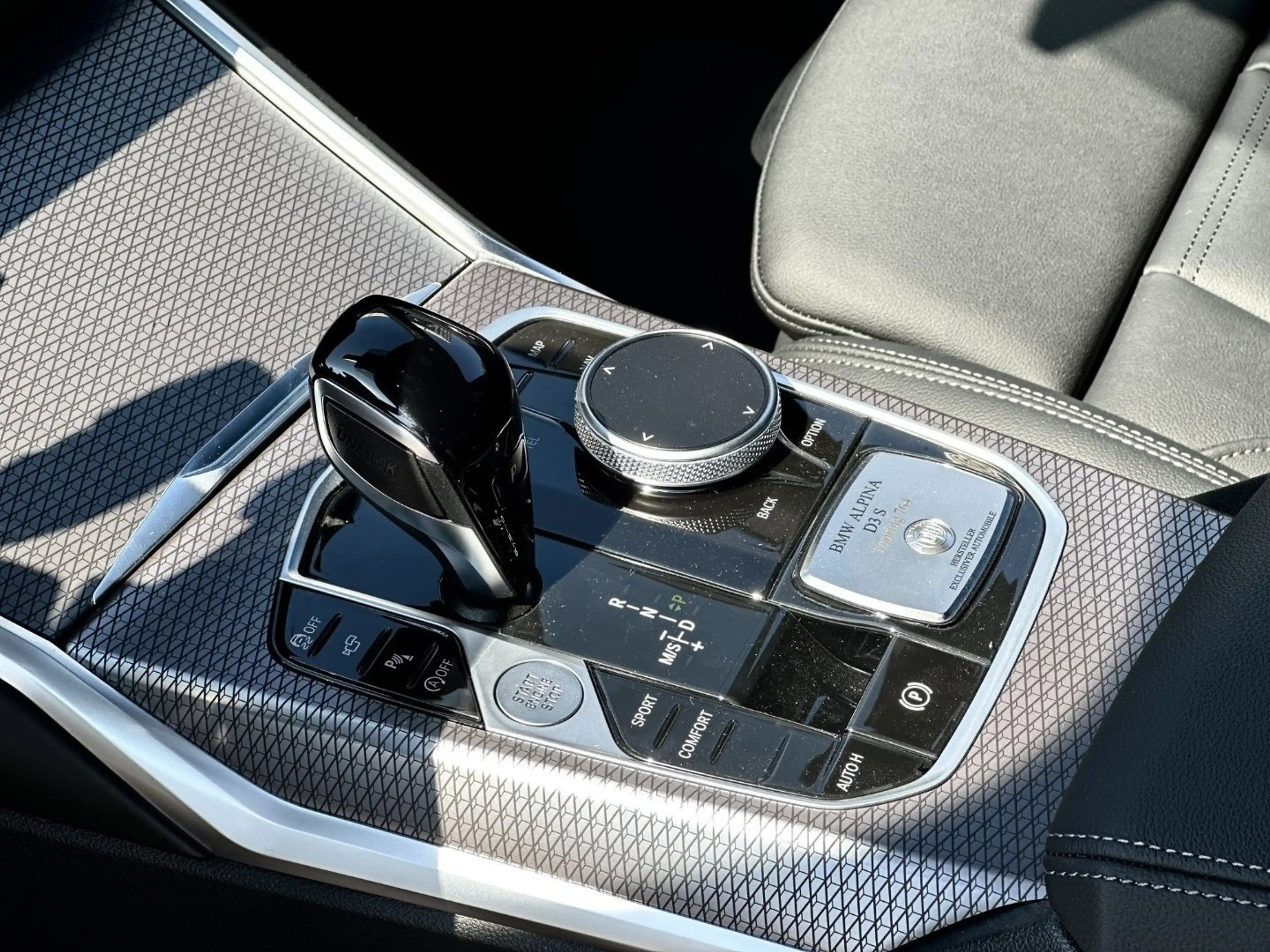 Alpina D3 S Touring Allrad AHK Head-Up HK HiFi Driv Prof — photo 13