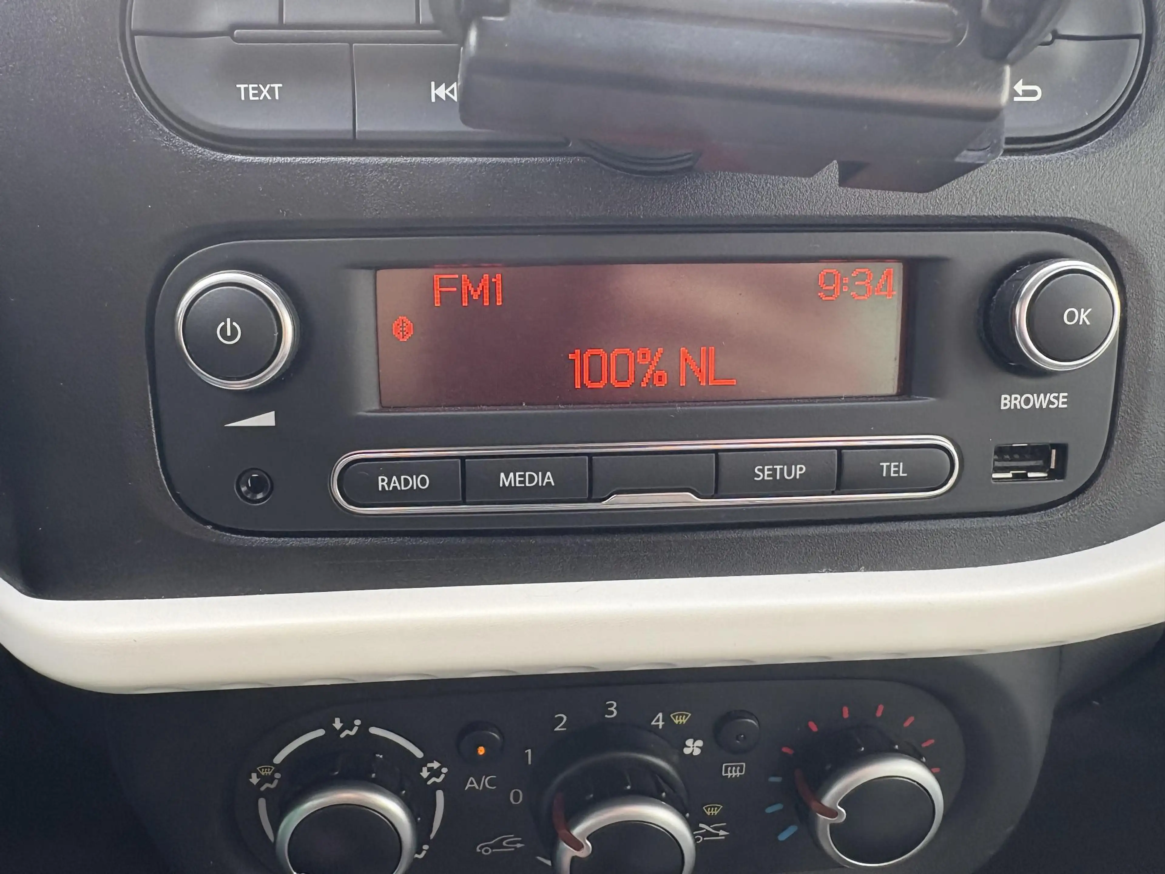 Renault Twingo 1.0 SCe Collection | NAP | Cruise Control | Airco — photo 29