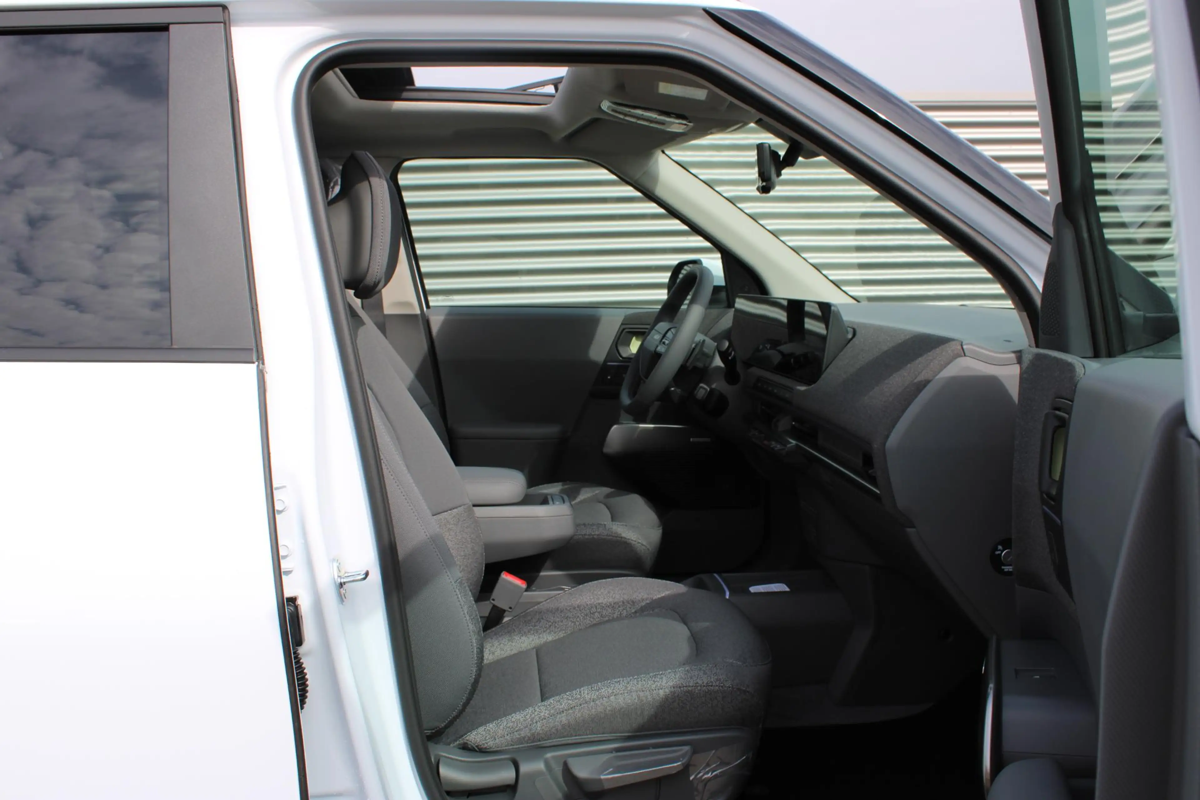 Kia EV2 Plus Advanced 42.2 kWh 5 zits / Pano-dak / Stoel & — photo 13