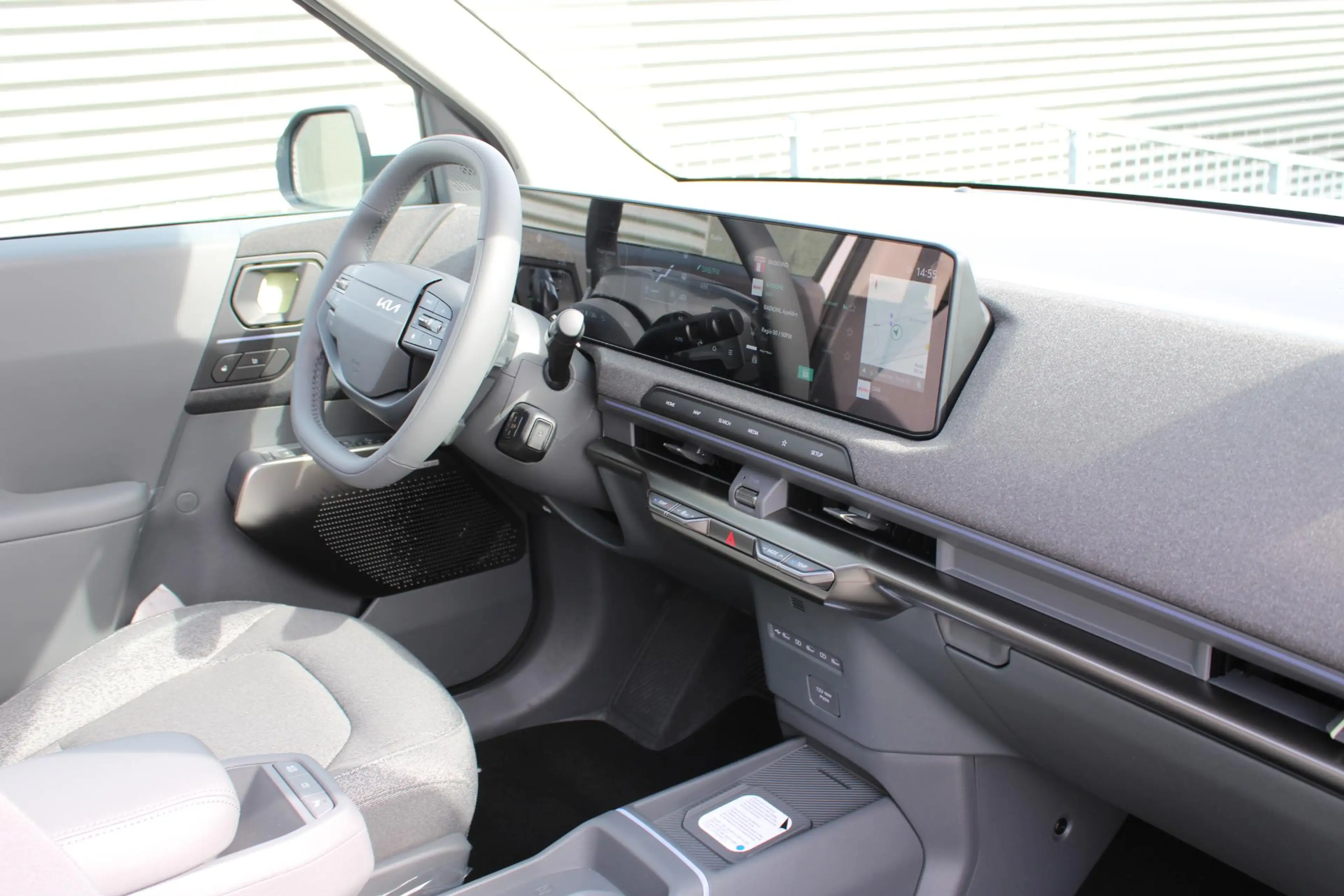 Kia EV2 Plus Advanced 42.2 kWh 5 zits / Pano-dak / Stoel & — photo 15