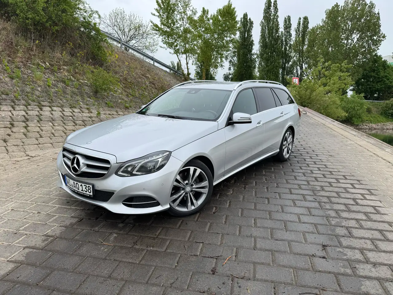 Mercedes-Benz E 250