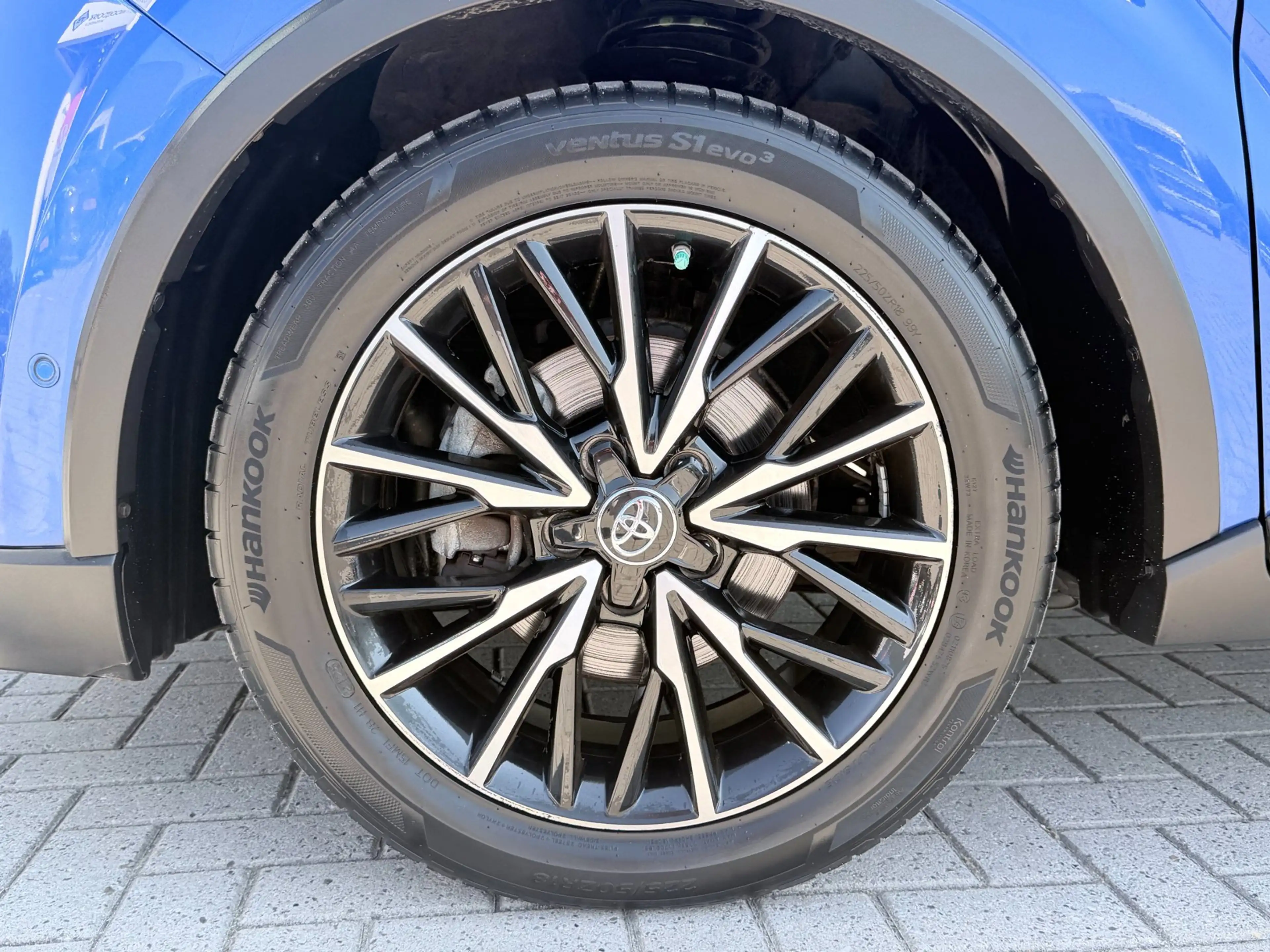 Toyota C-HR 1.8 Hybrid Style | camera | Stoelverwarming | JBL — photo 11