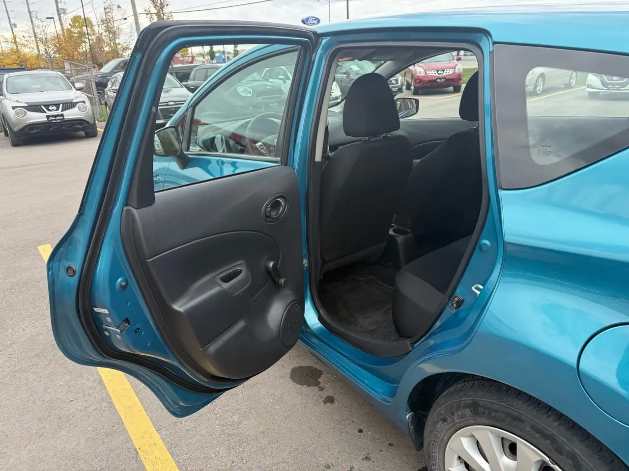 Nissan Note снимка Nissan Note