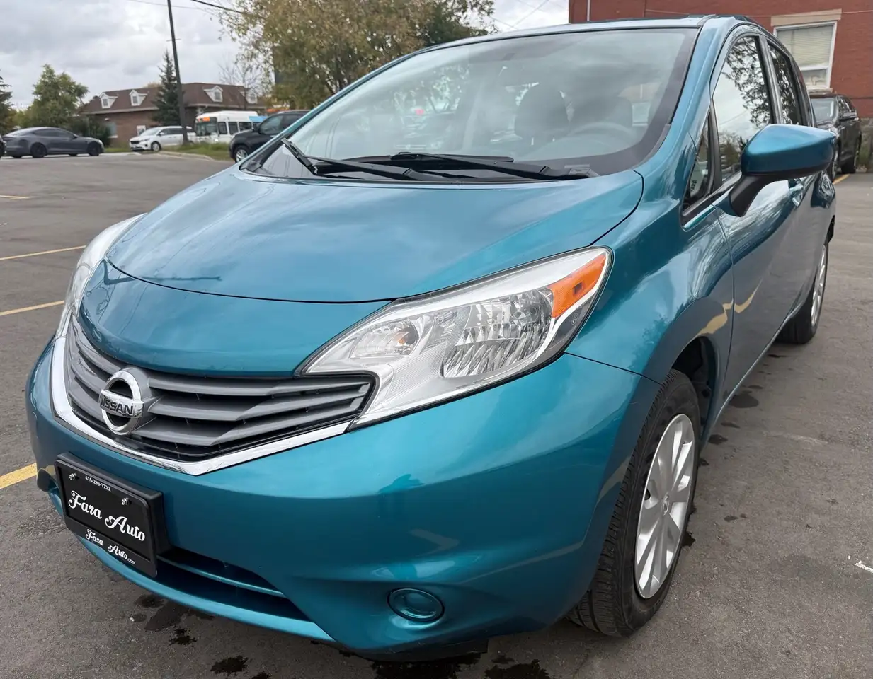Nissan Note снимка Nissan Note