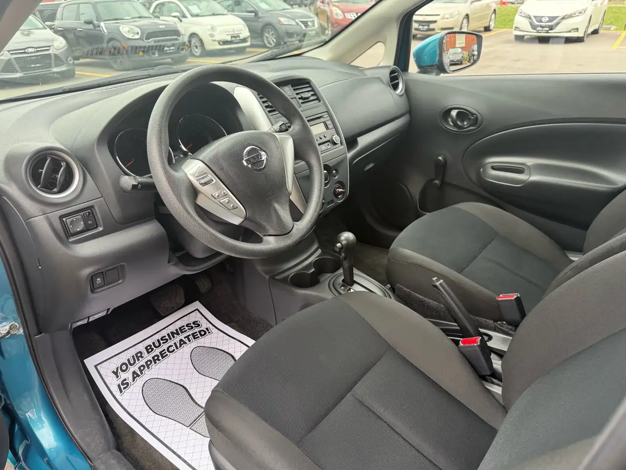 Nissan Note снимка Nissan Note