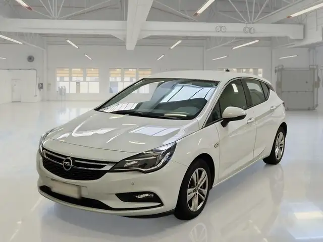 Opel Astra 1.6 CDTI Business 136cv AT6 5 PORTE BERLINA