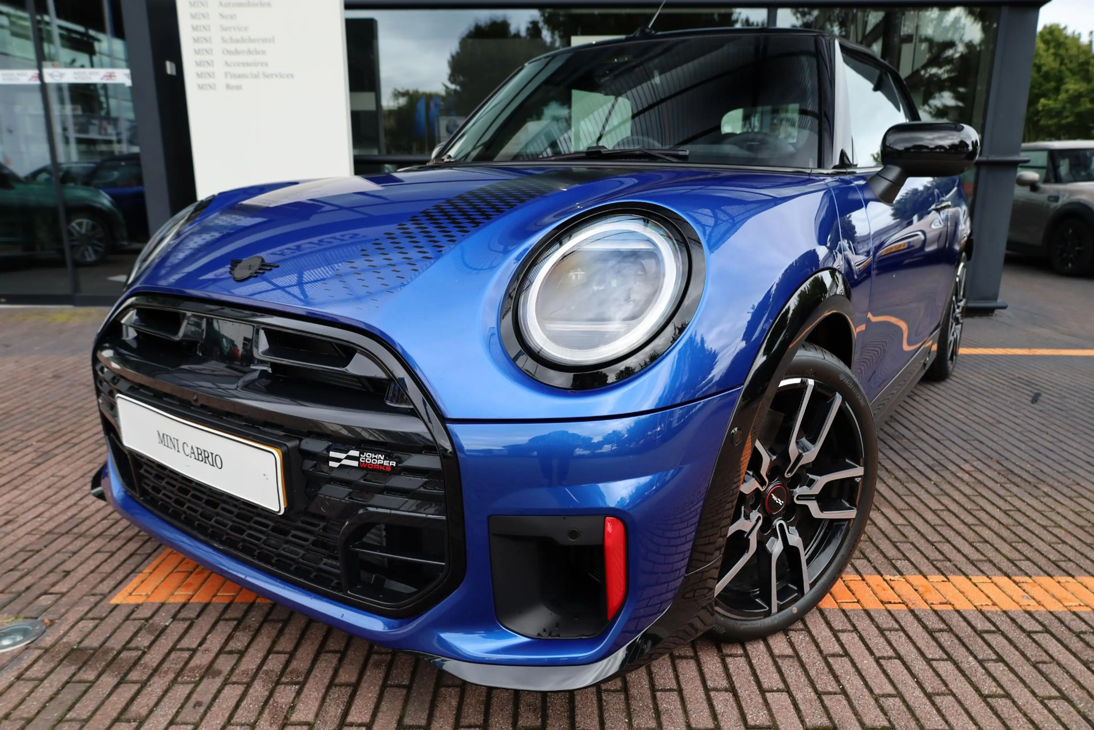 MINI John Cooper Works Cabrio 2.0 XL — photo 9