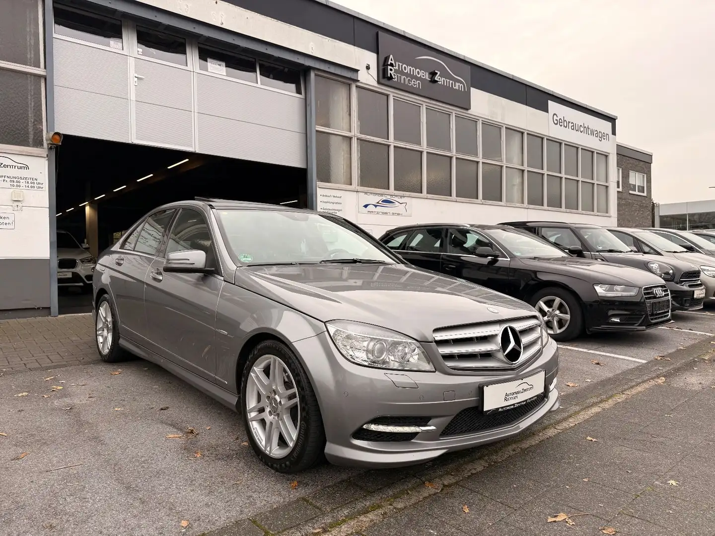 Mercedes-Benz C 350 CGI Lim. AMG Line*LEDER*COMAND*XEN*SDACH* Plateado - 1