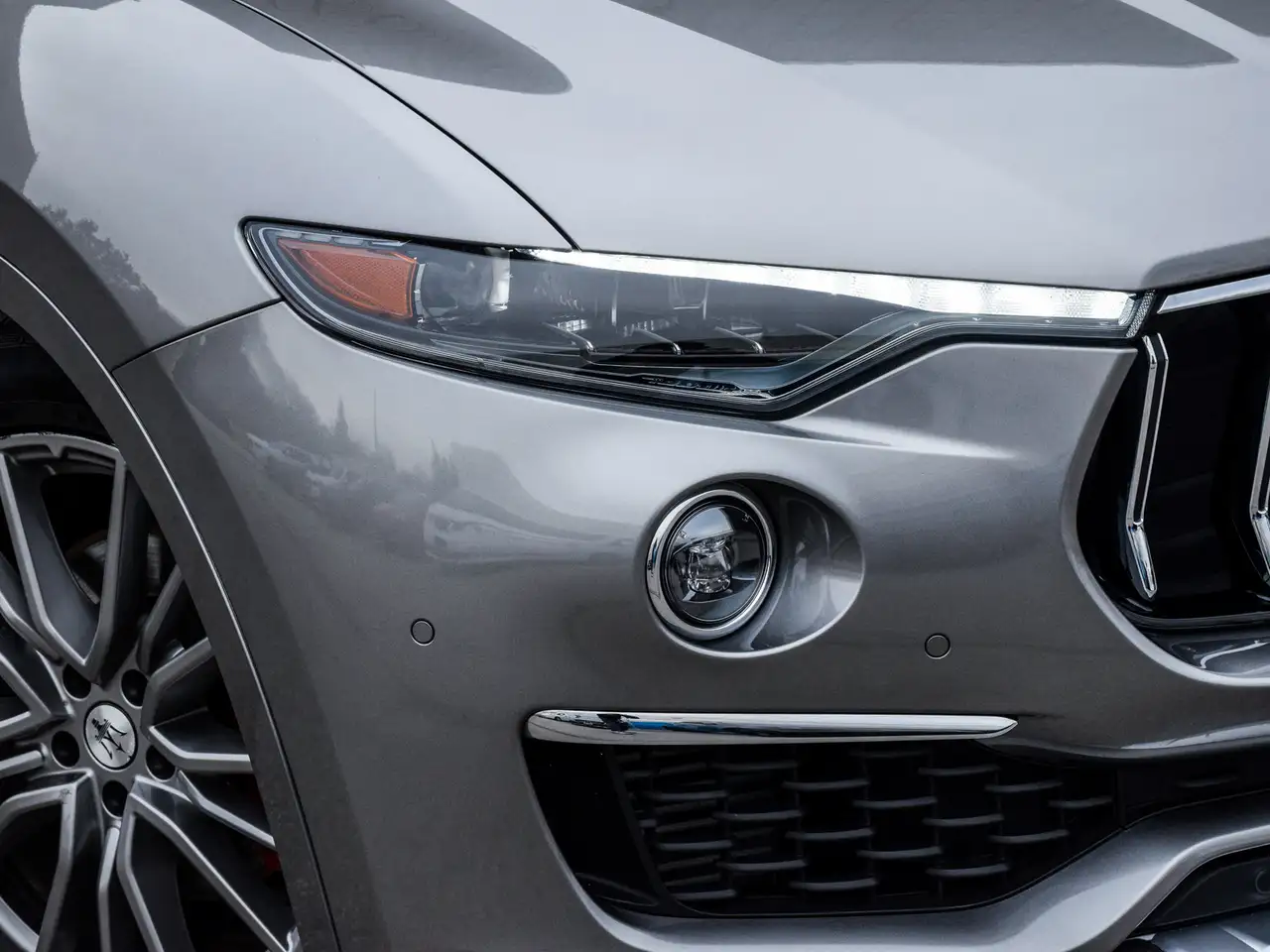 Maserati Levante снимка Maserati Levante