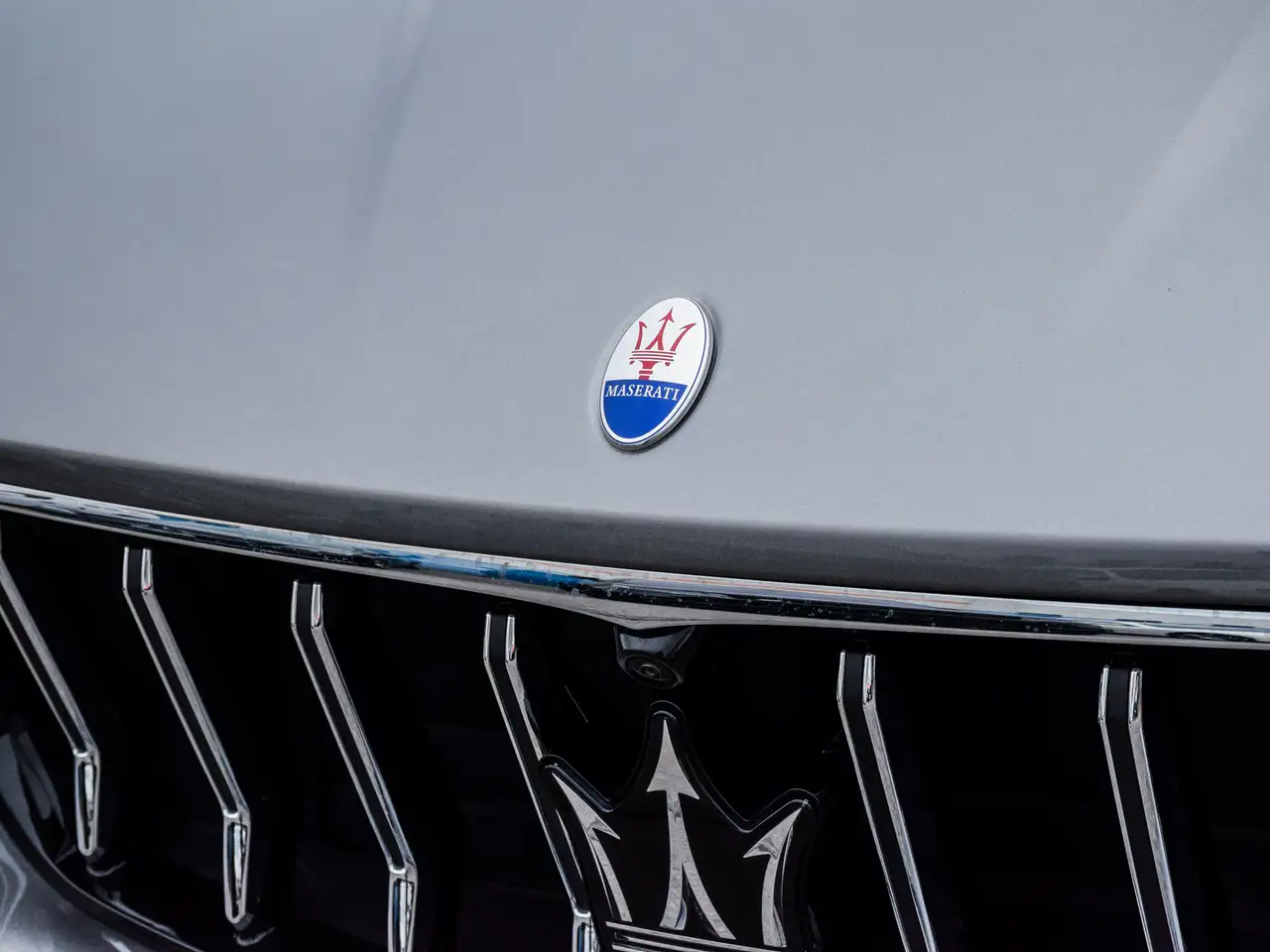 Maserati Levante снимка Maserati Levante