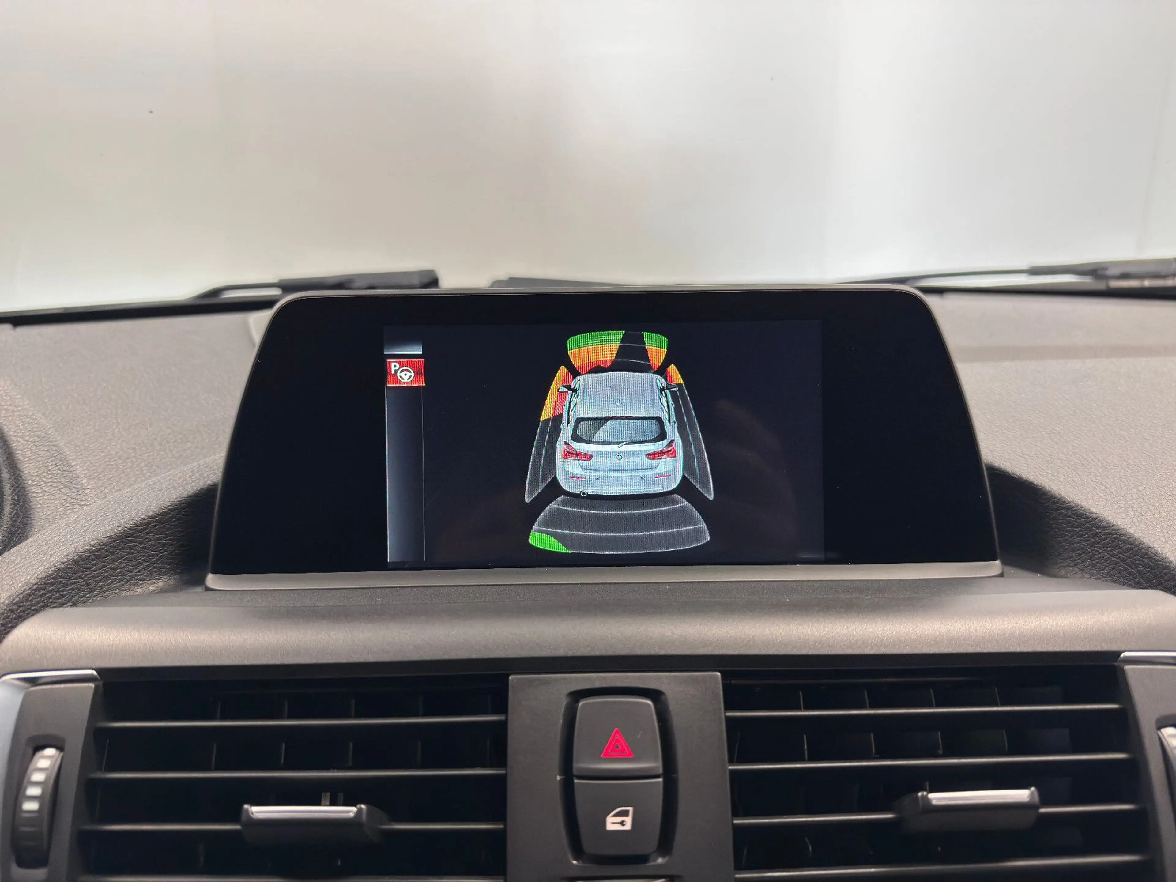 BMW 120 d Sport Line LED PDC Navi ACC DAB Sitzhzg. — photo 14