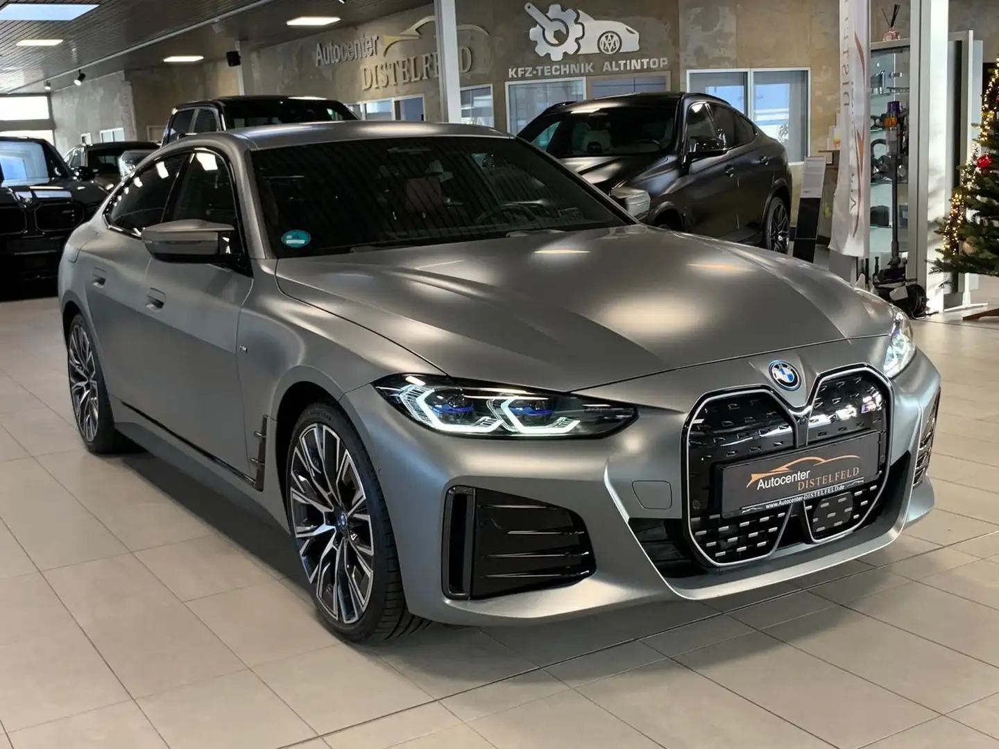 BMW i4 M50 xDrive Carbon Laser  H&K AHK HUD Grau - 2