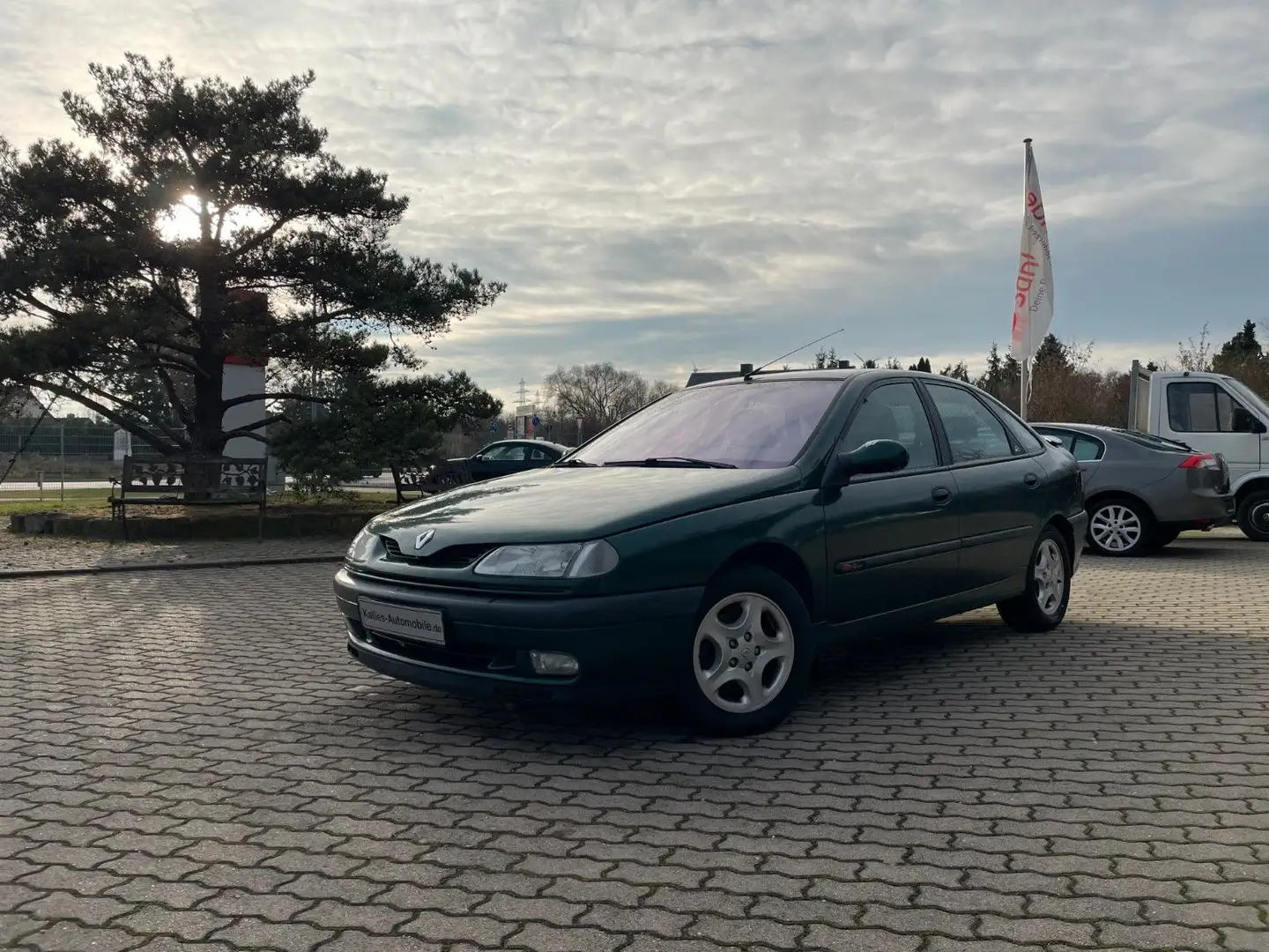 Renault Laguna RXE 3.0 V6 24V Concorde - 1
