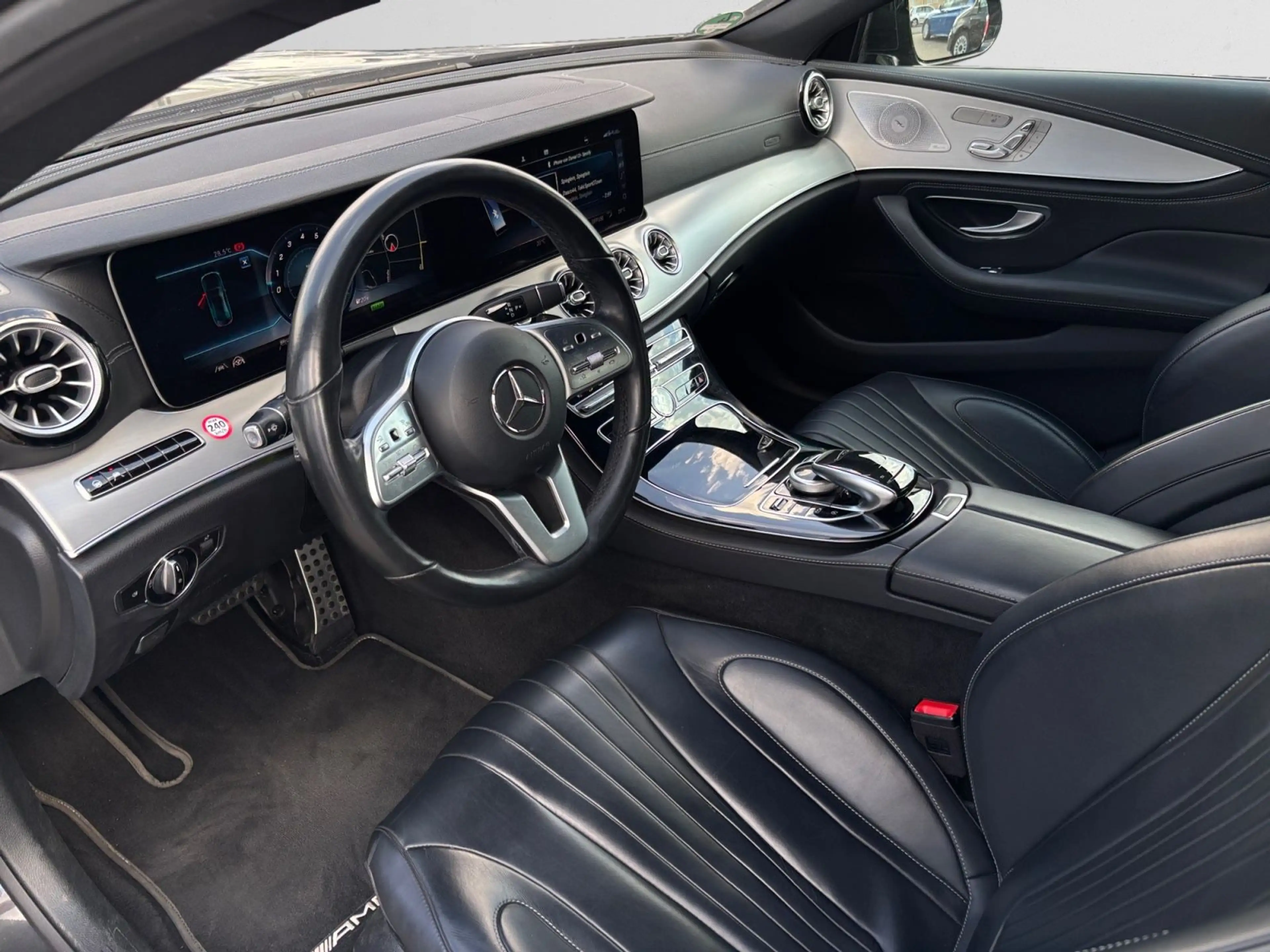 Mercedes-Benz CLS 450 AMG LINE — photo 9