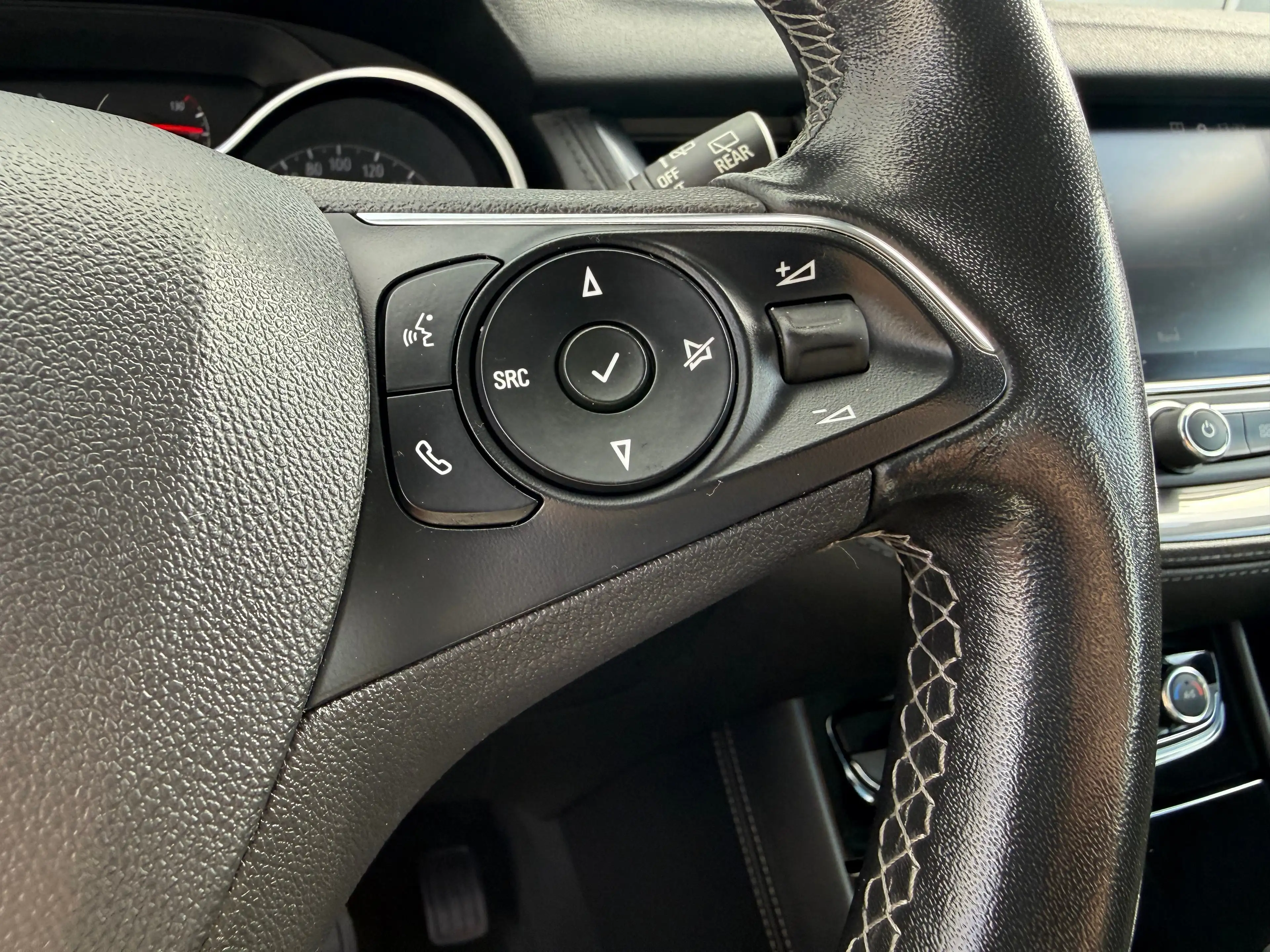 Opel Grandland X 1.2 130PK Turbo Business Elegance AUT | CAMERA| PA — photo 19