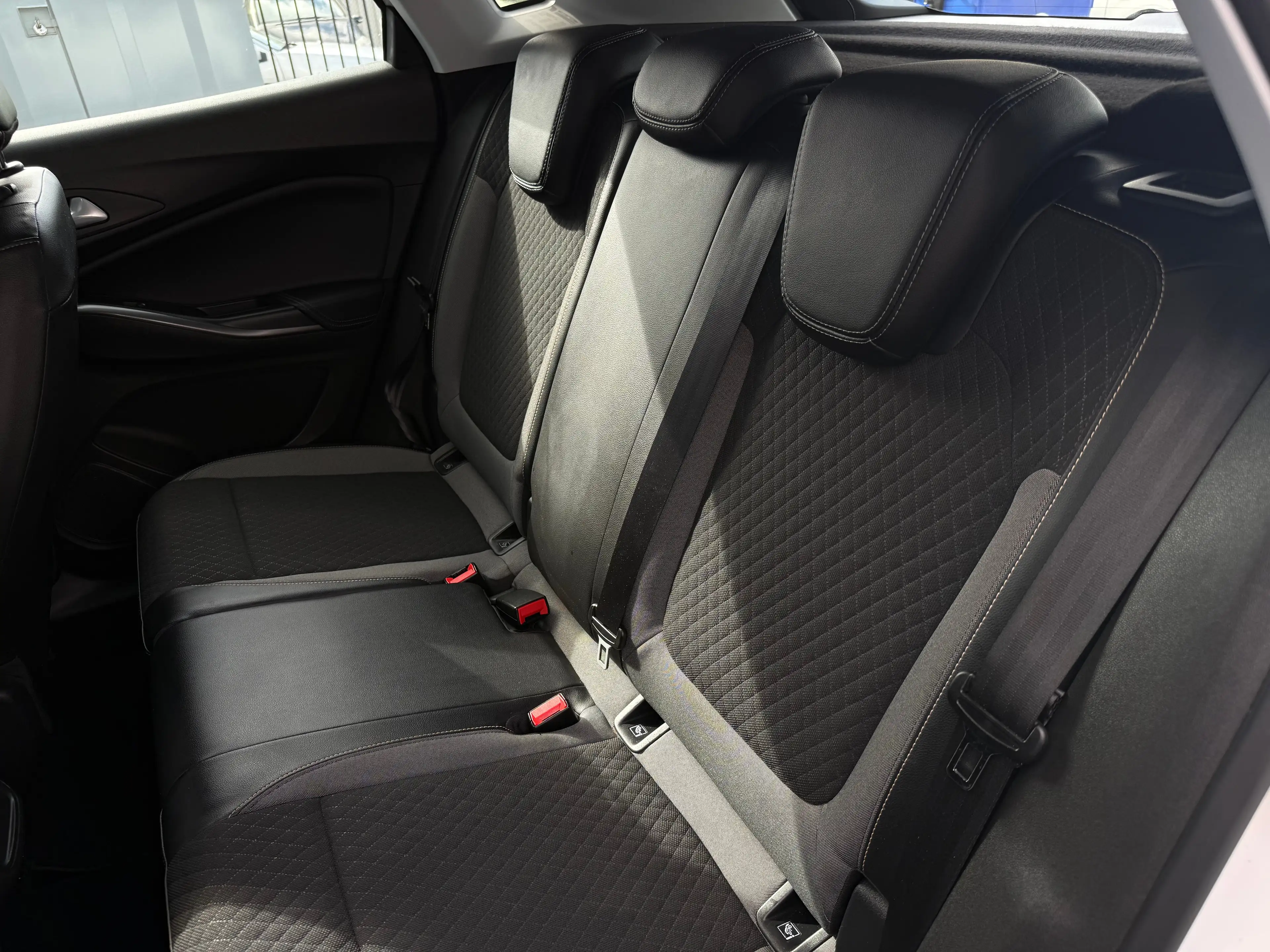 Opel Grandland X 1.2 130PK Turbo Business Elegance AUT | CAMERA| PA — photo 36