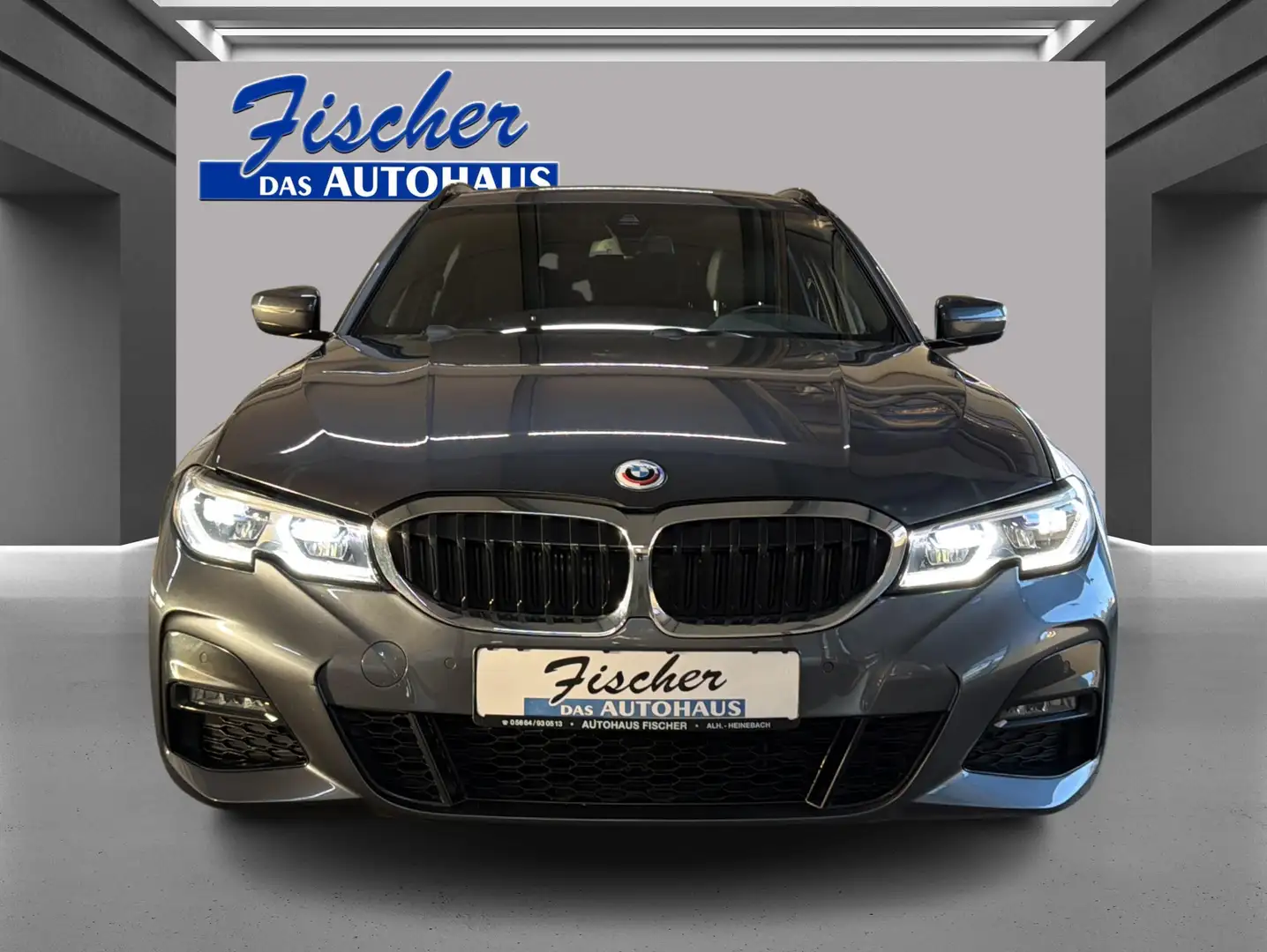 BMW 320 d M Sport Grau - 2