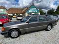 Mercedes-Benz E 260 W124 * Top Zustand* TÜV 05/2025* Gris - thumbnail 14