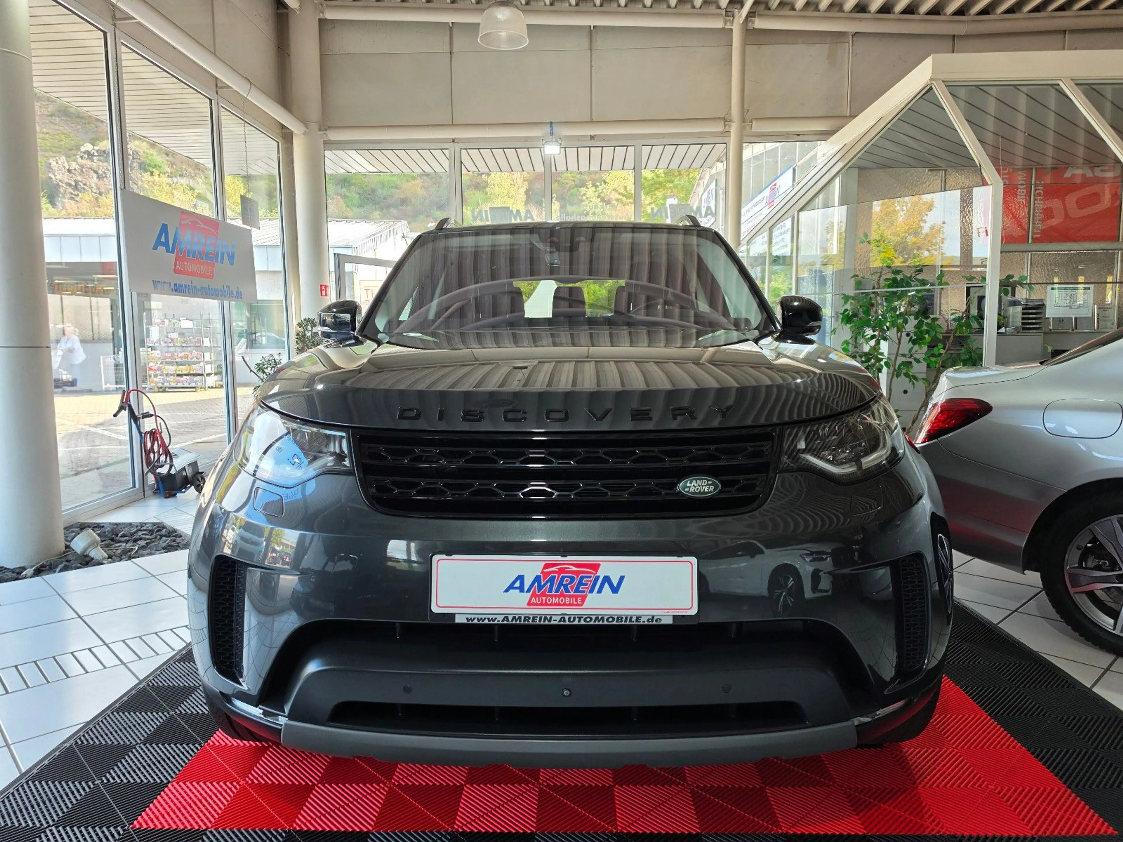 Land Rover Discovery 5 HSE TD6+STANDH.+360°+MERIDIAN+PANO+ — photo 2