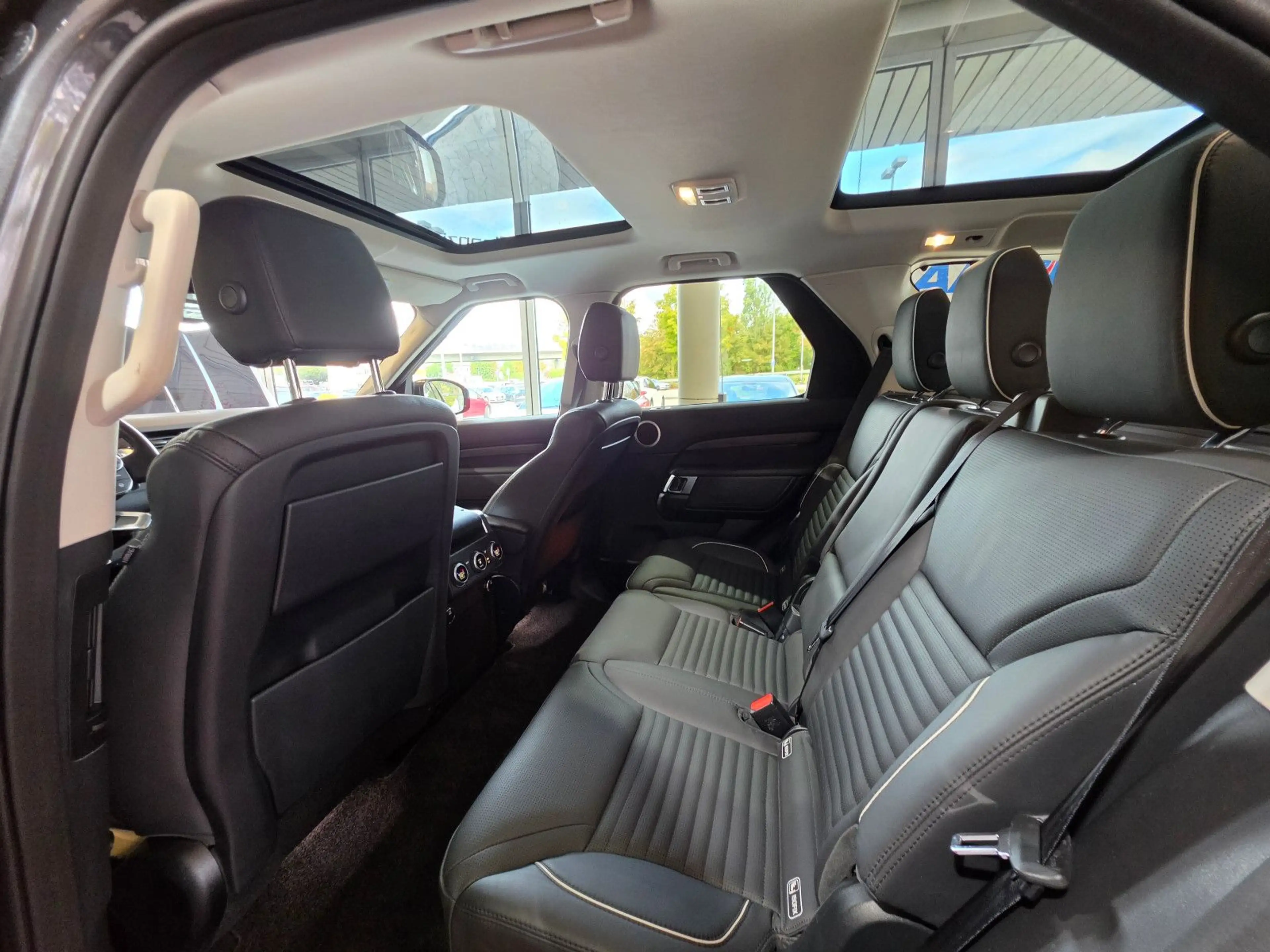 Land Rover Discovery 5 HSE TD6+STANDH.+360°+MERIDIAN+PANO+ — photo 15