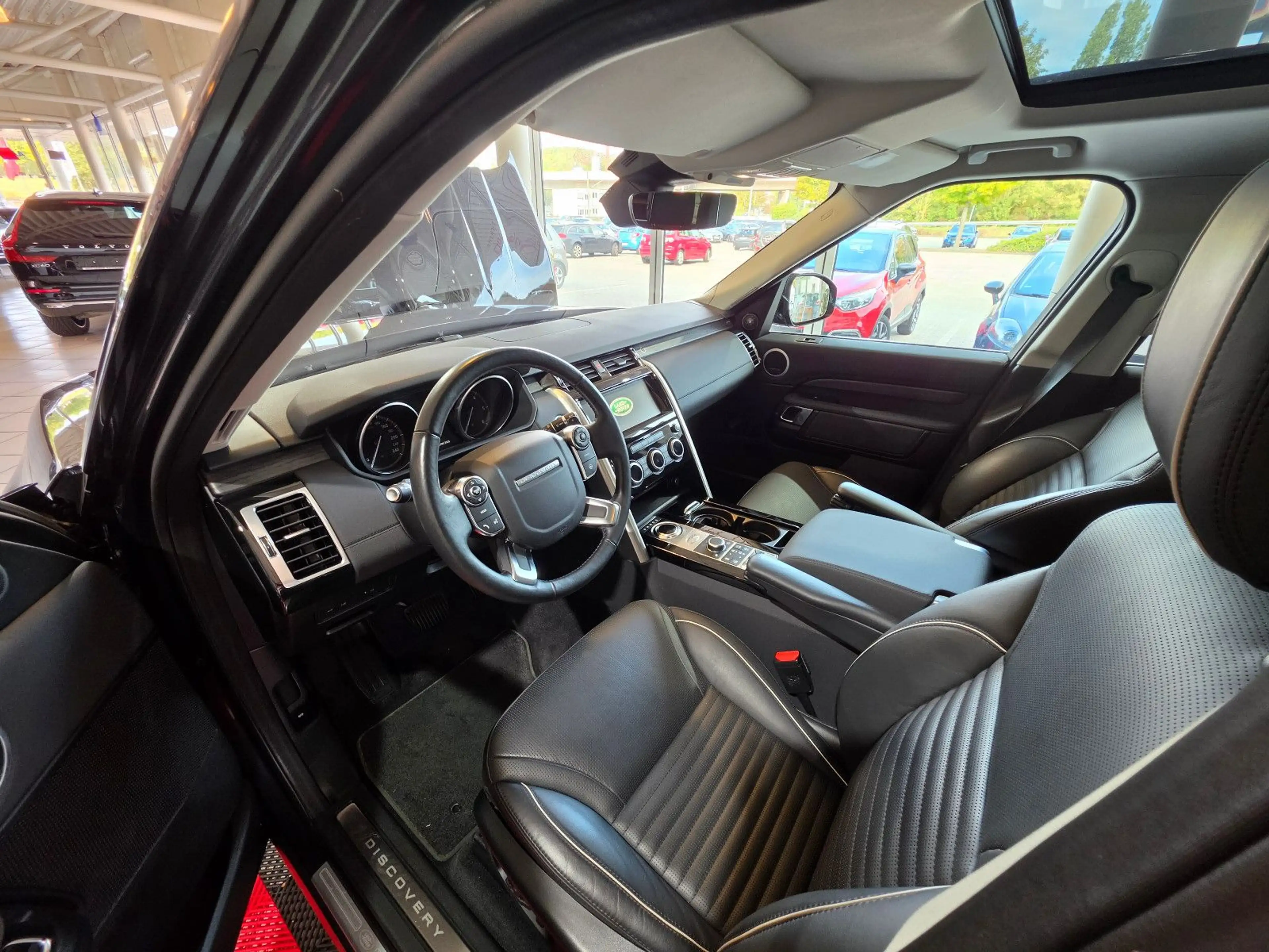 Land Rover Discovery 5 HSE TD6+STANDH.+360°+MERIDIAN+PANO+ — photo 10