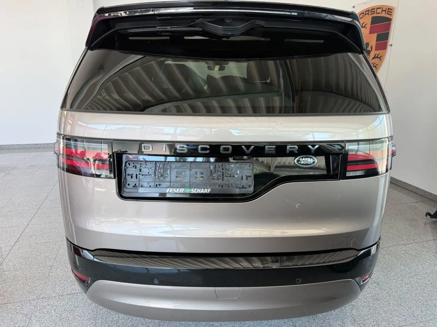 Land Rover Discovery R-Dyn- HSE D300 - 7- Sitzer- WiPa-Fam Marrón - 2