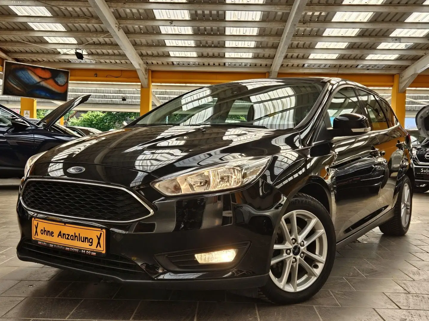 Ford Focus Turnier Business Edition aus 2.Hand Schwarz - 1