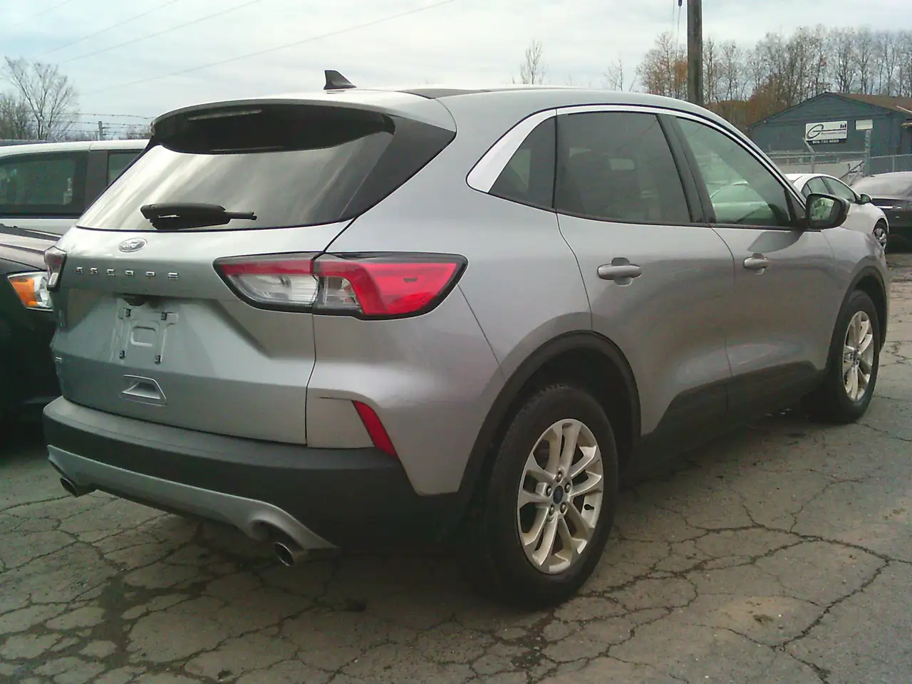 Ford Escape снимка Ford Escape