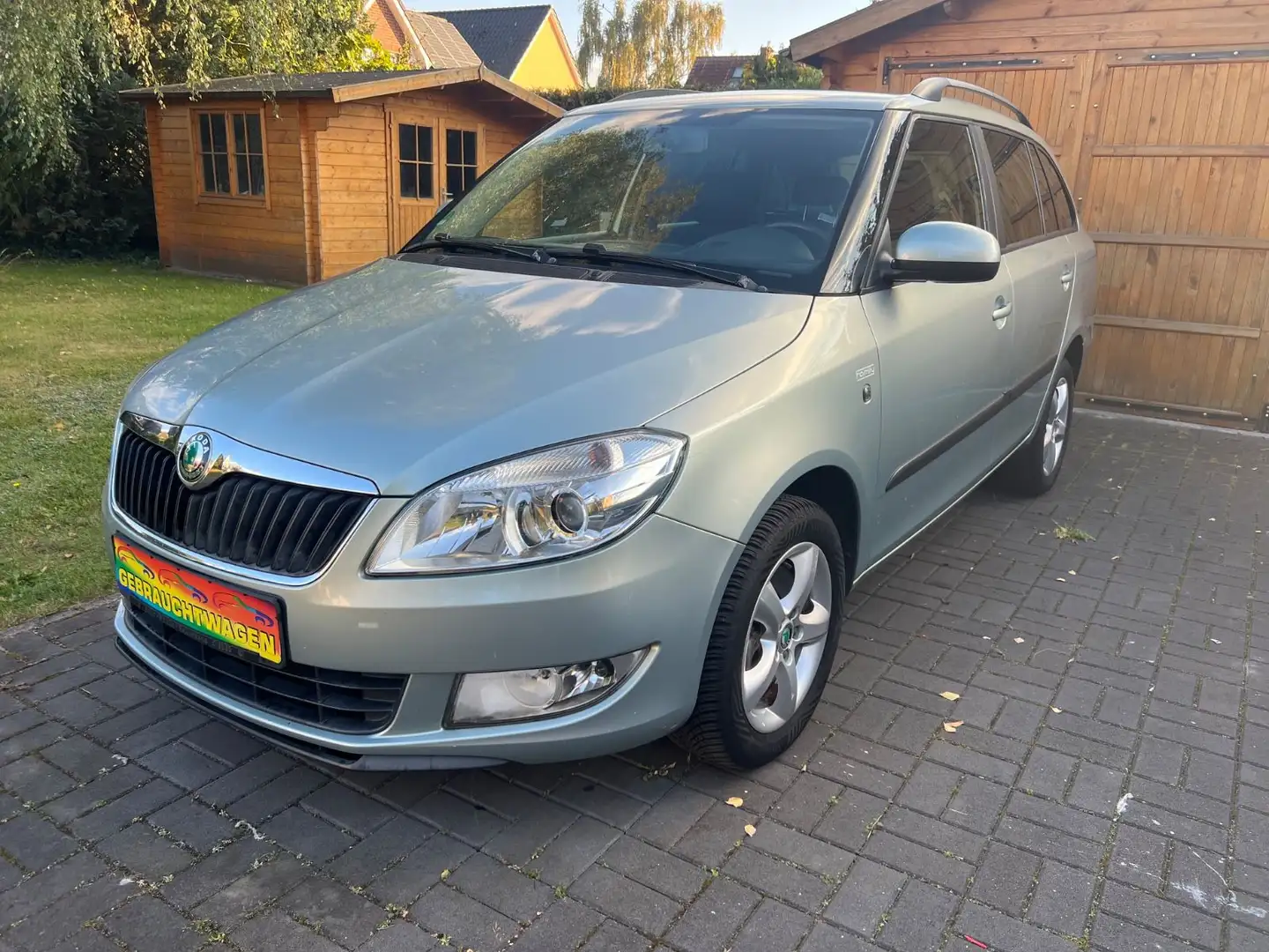 Skoda Fabia Combi Family Automatik 1.Besitz Grün - 2