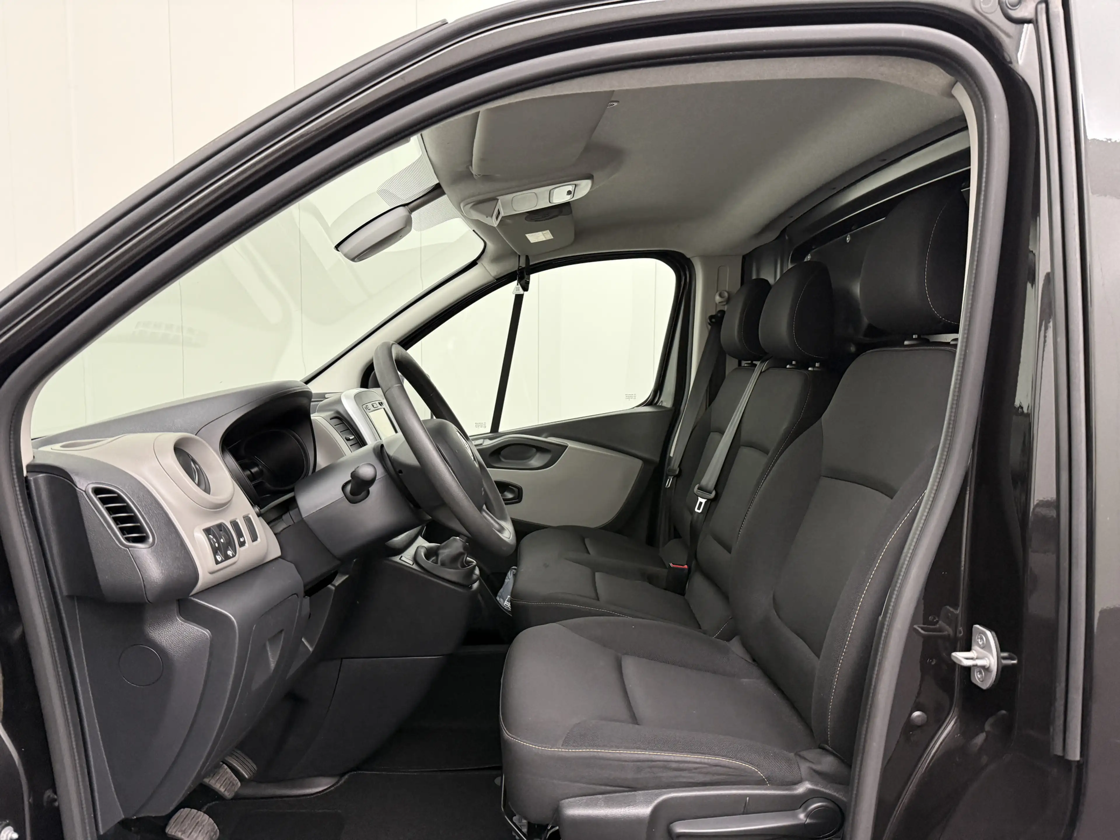 Renault Trafic 1.6DCi 120PK Lang Black Edition | Navigatie | Came — photo 22
