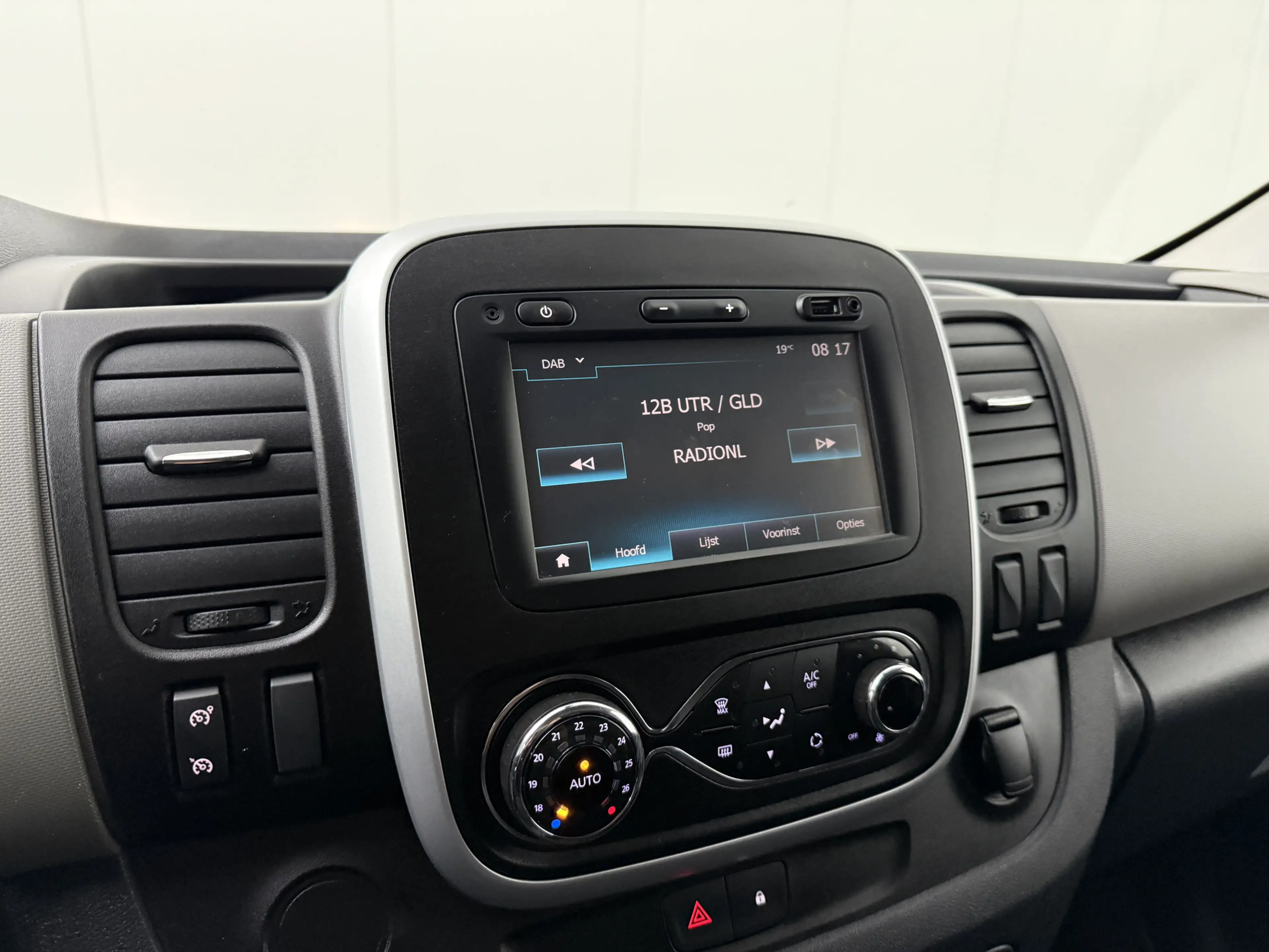 Renault Trafic 1.6DCi 120PK Lang Black Edition | Navigatie | Came — photo 18
