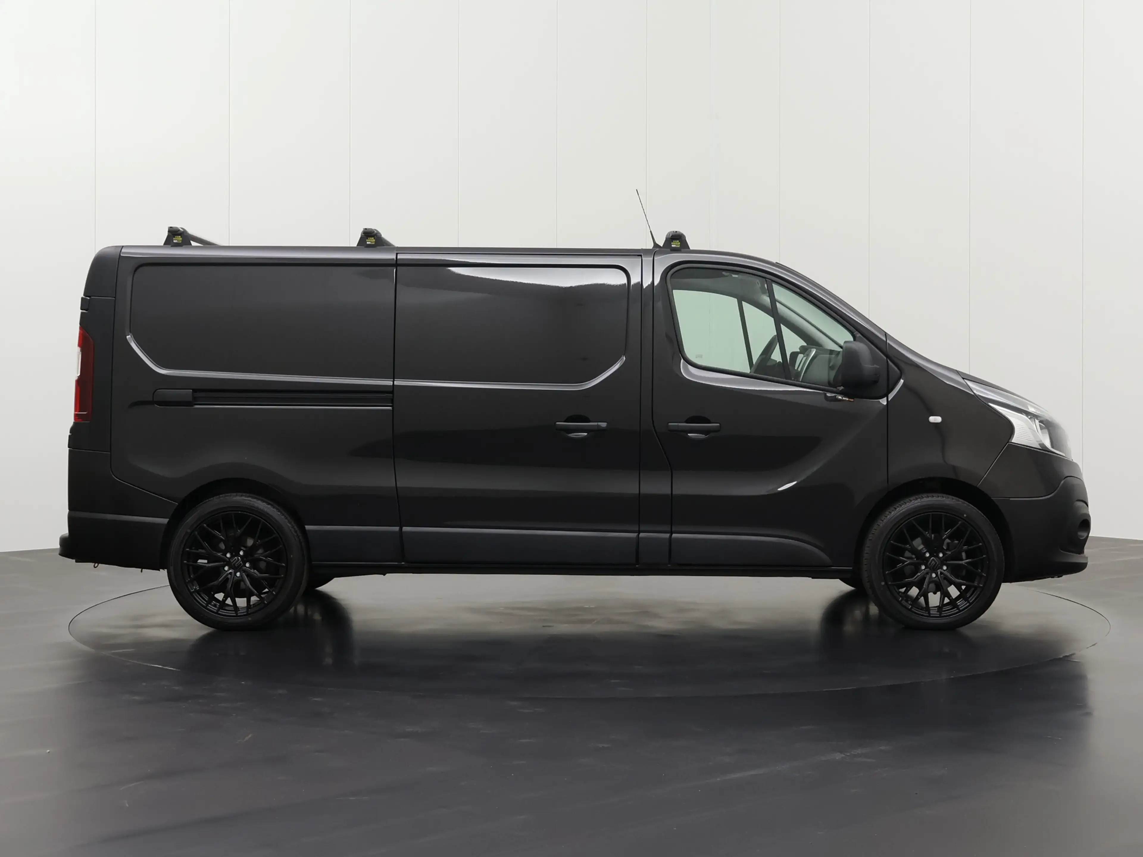 Renault Trafic 1.6DCi 120PK Lang Black Edition | Navigatie | Came — photo 13