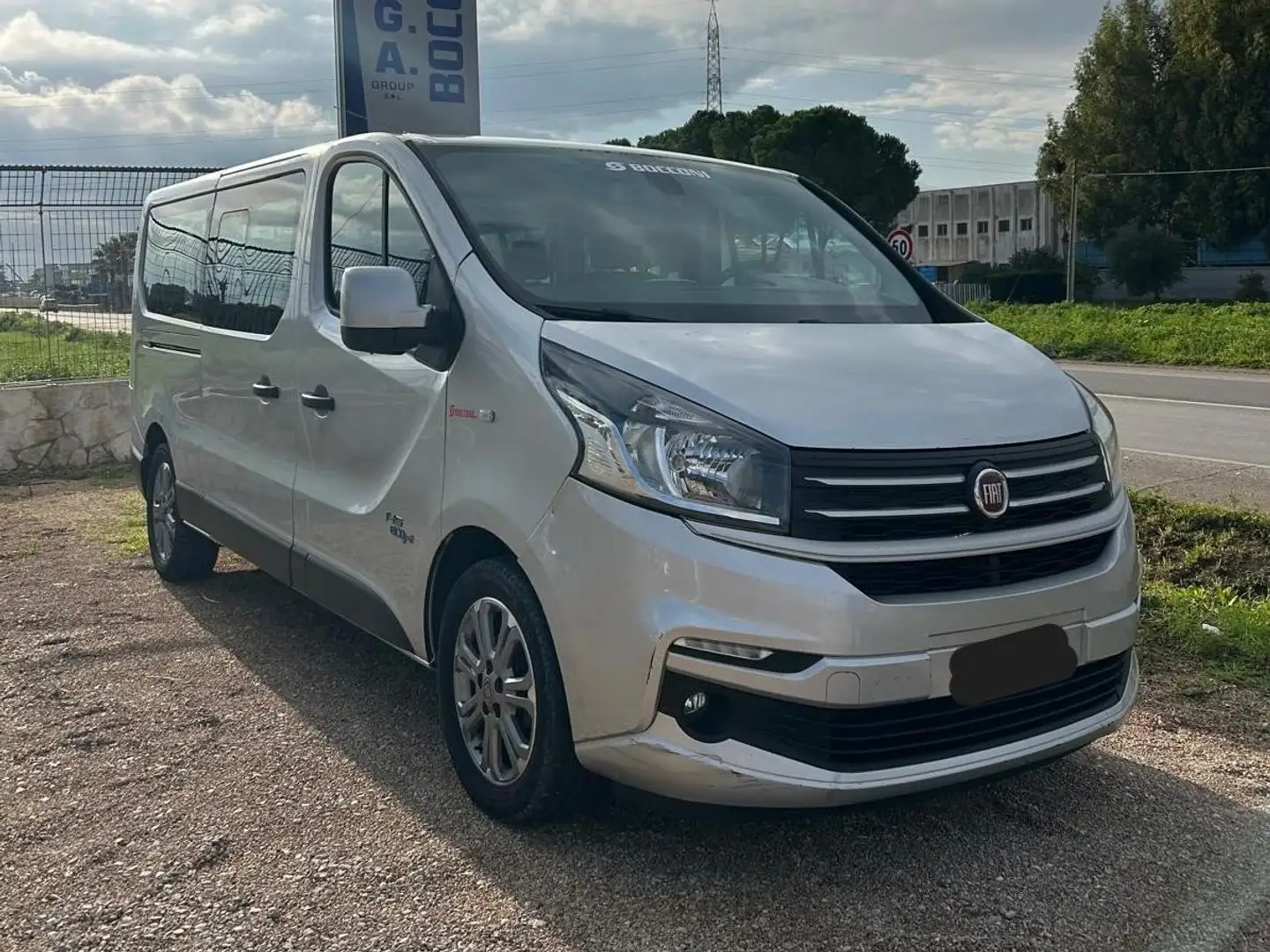 Fiat Talento 8 posti Argento - 1