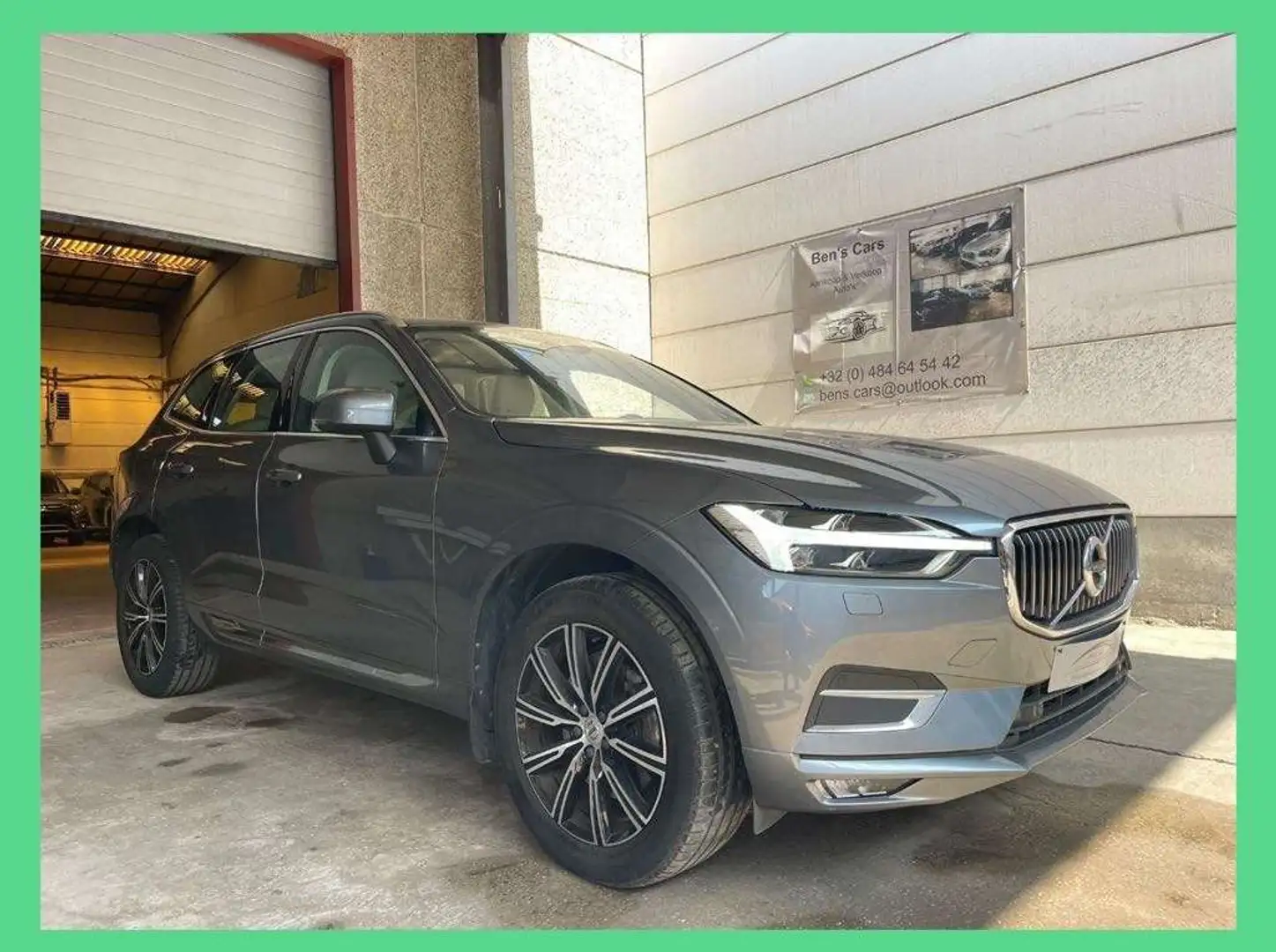 Volvo XC60 2.0 T4 Inscription Geartronic Gris - 1