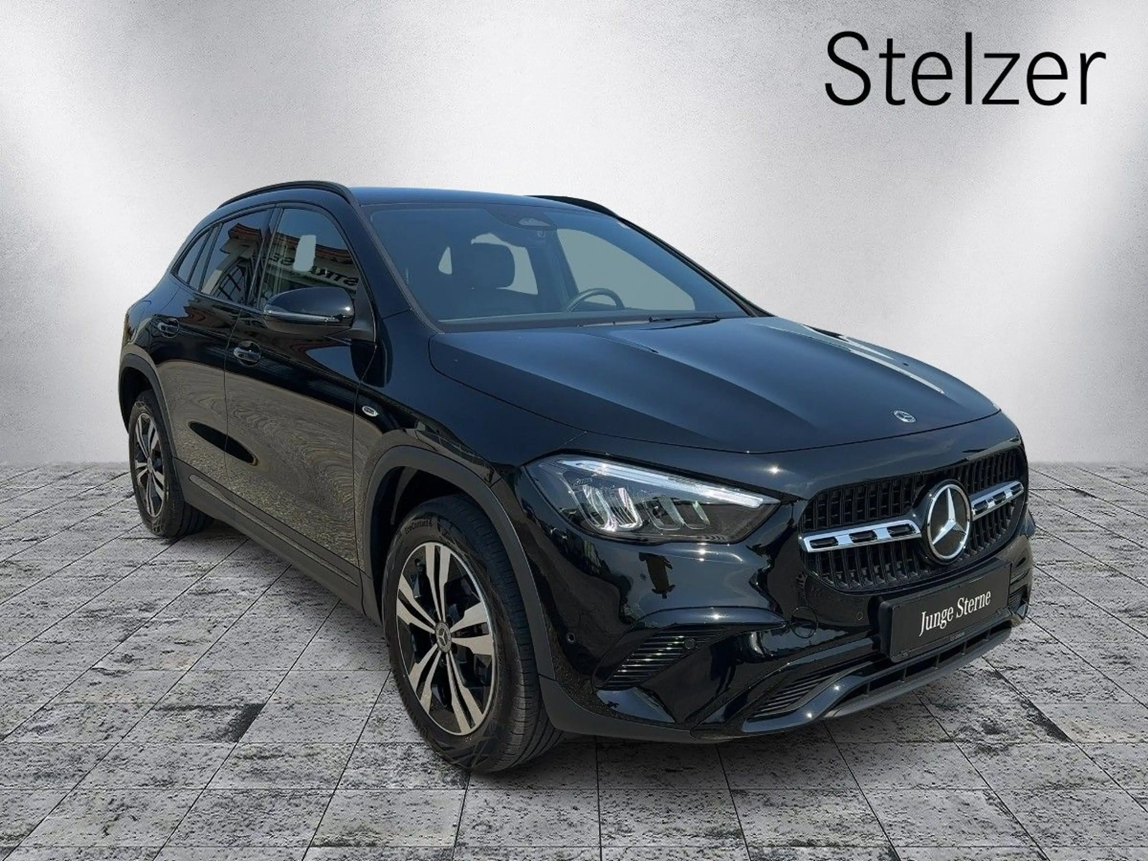Mercedes-Benz GLA 250 e EQ Hybrid Österreich-Edition Progressiv — photo 4