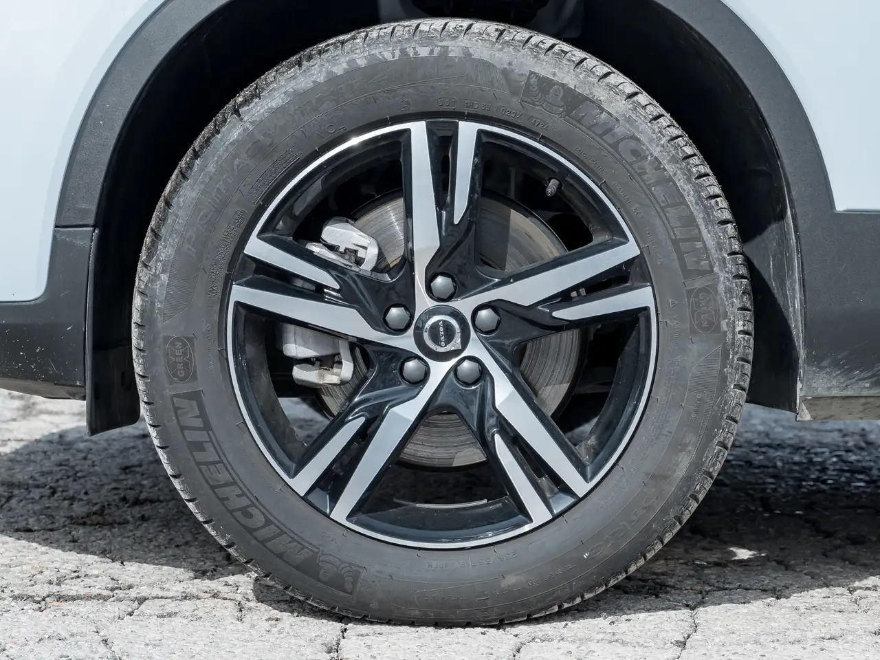 Volvo XC40 снимка Volvo XC40